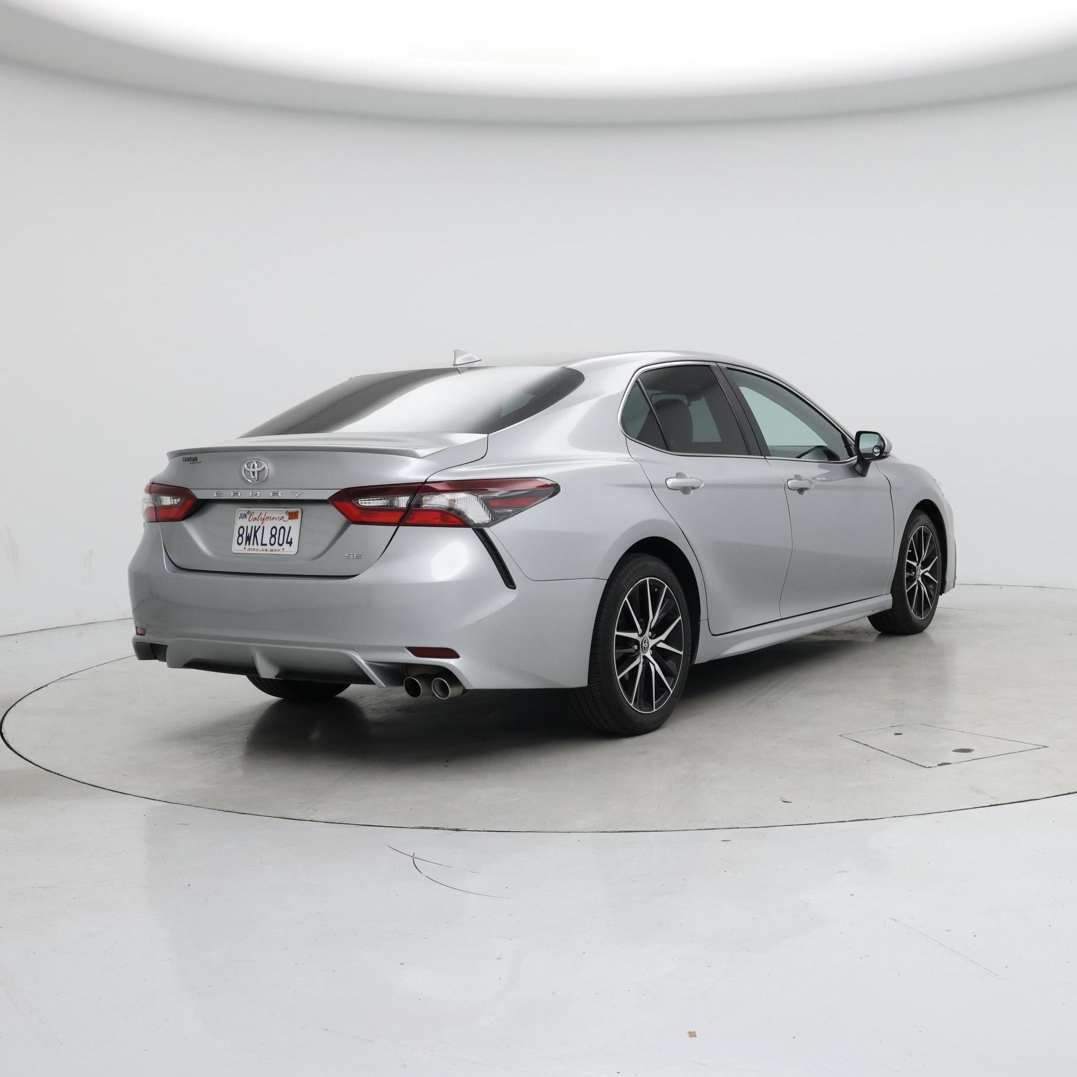 Thumbnail: 2021 Toyota Camry - 8