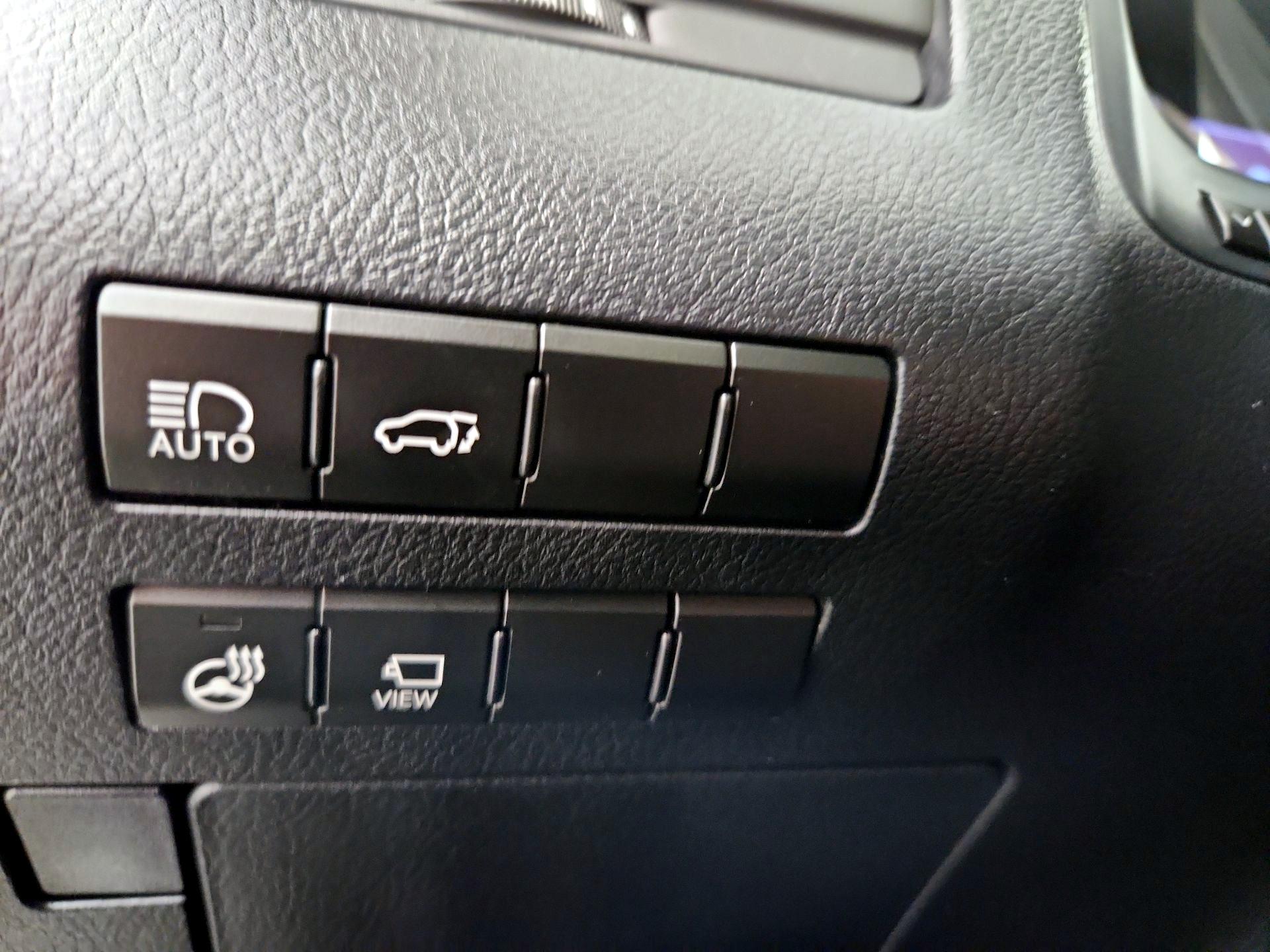 Thumbnail: 2021 Lexus RX - 13