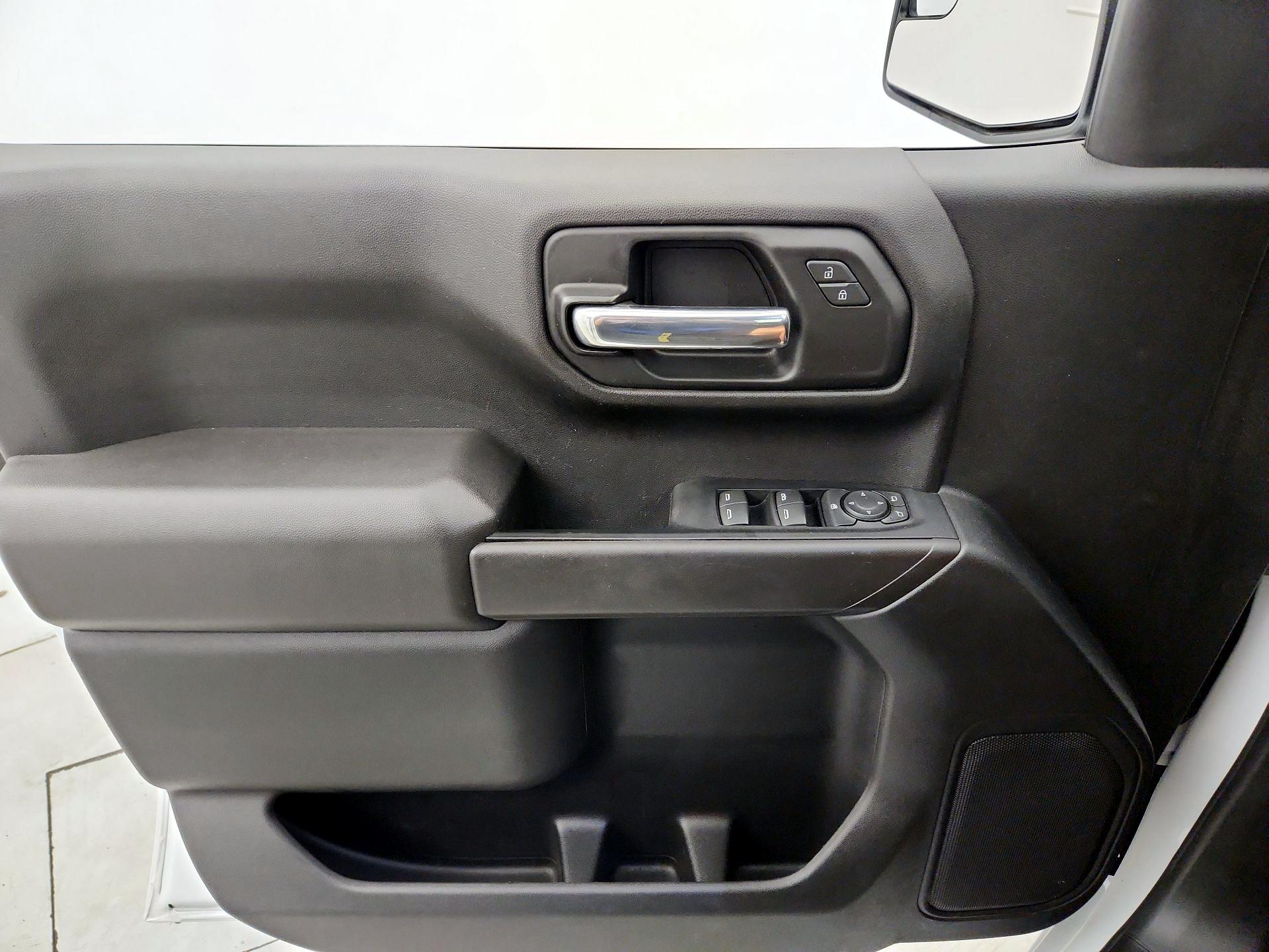 Thumbnail: 2022 Chevrolet Silverado 1500 - 12