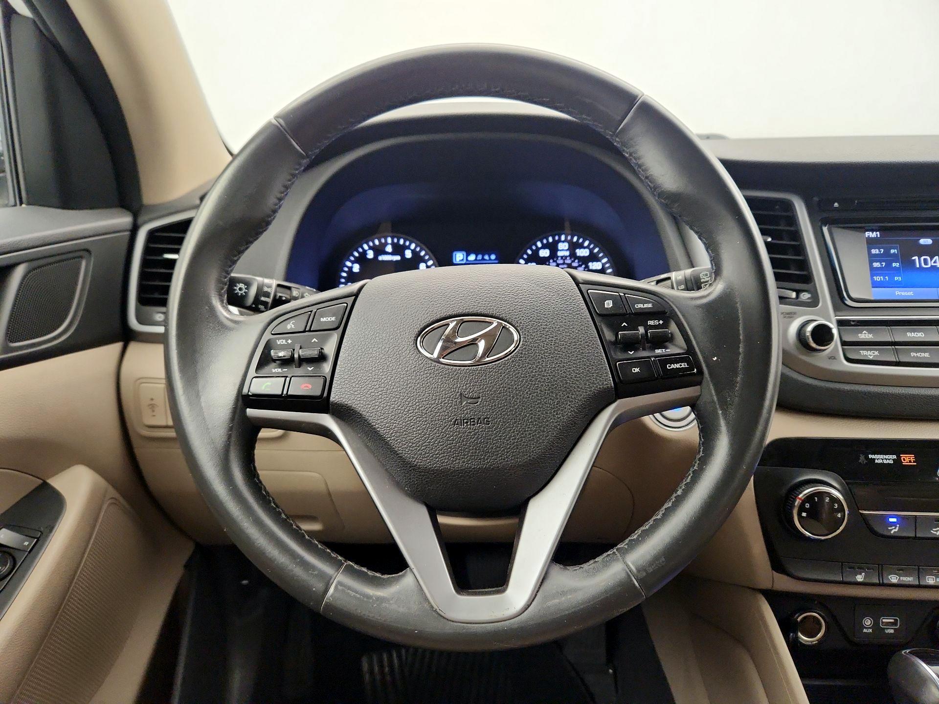 Thumbnail: 2017 Hyundai Tucson - 10