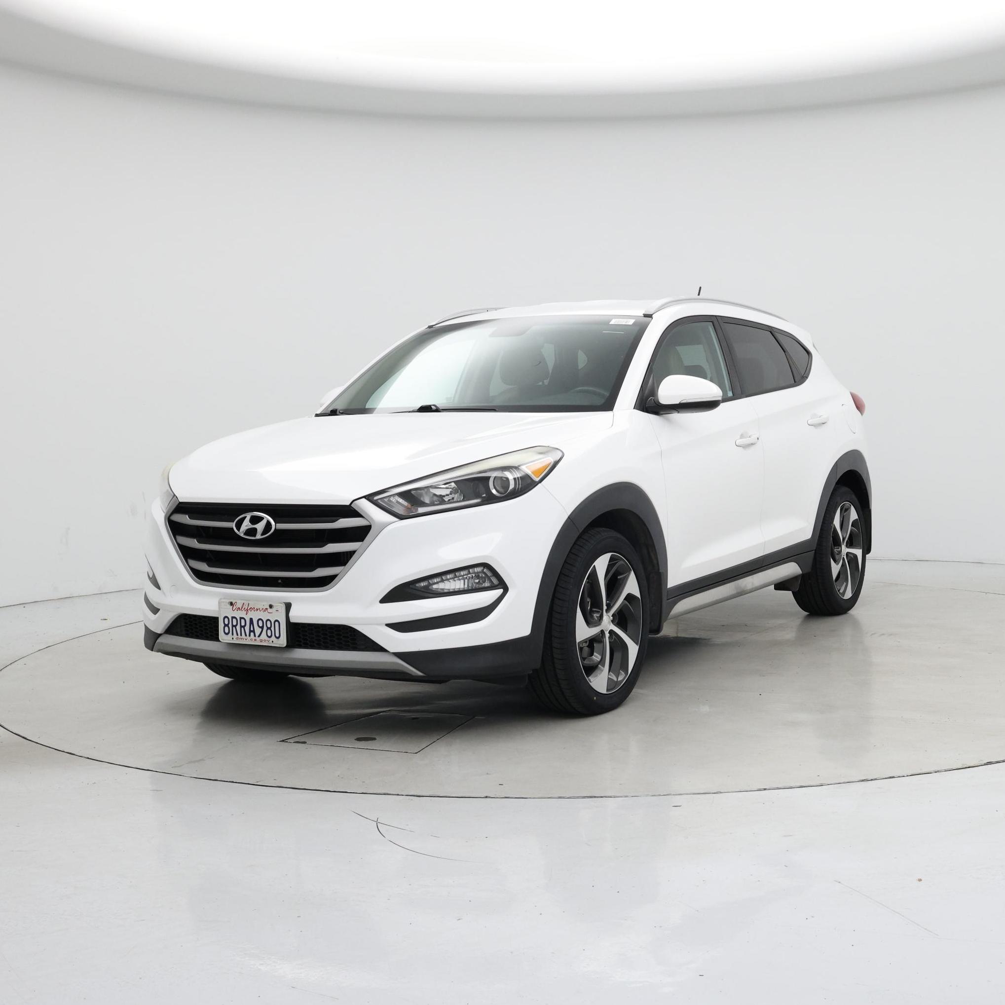Thumbnail: 2017 Hyundai Tucson - 4
