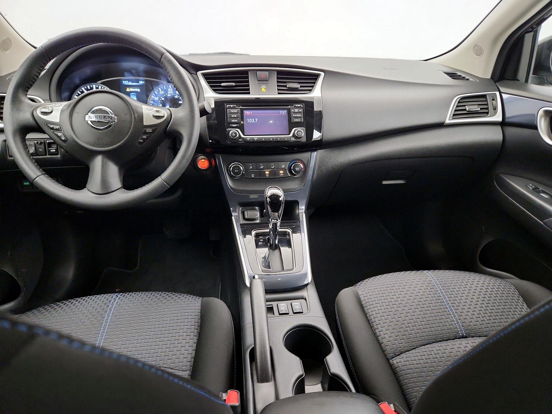 Thumbnail: 2017 Nissan Sentra - 9