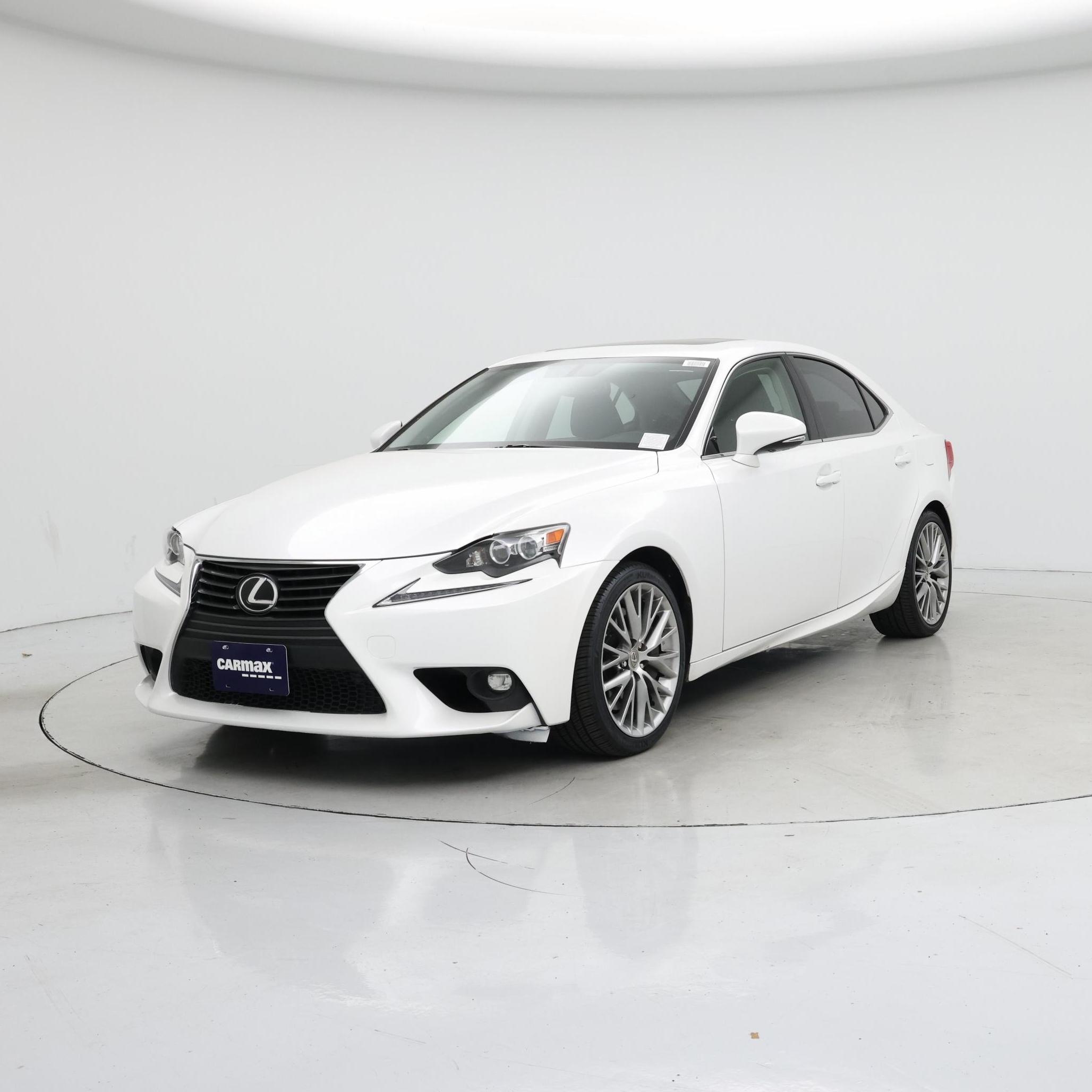 Thumbnail: 2016 Lexus IS - 4
