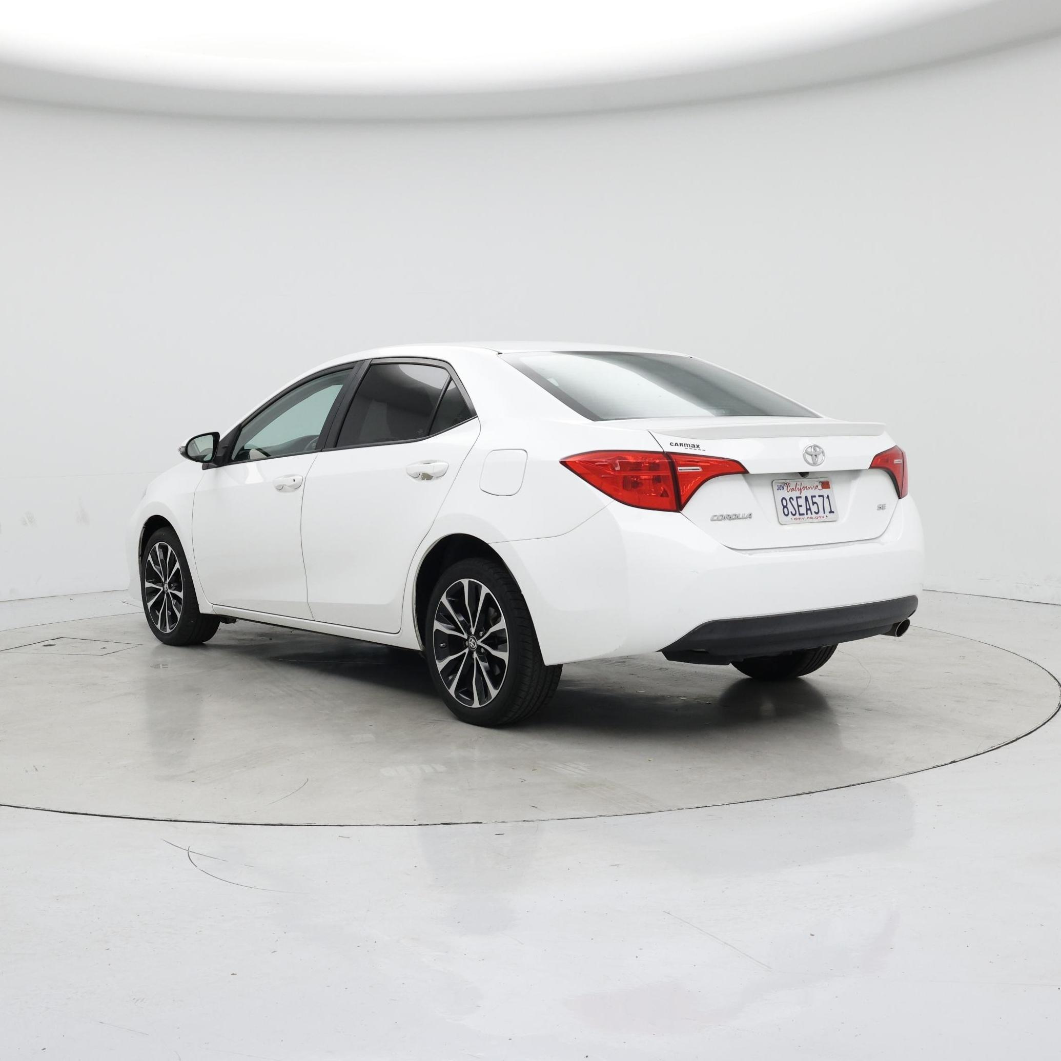 Thumbnail: 2017 Toyota Corolla - 2
