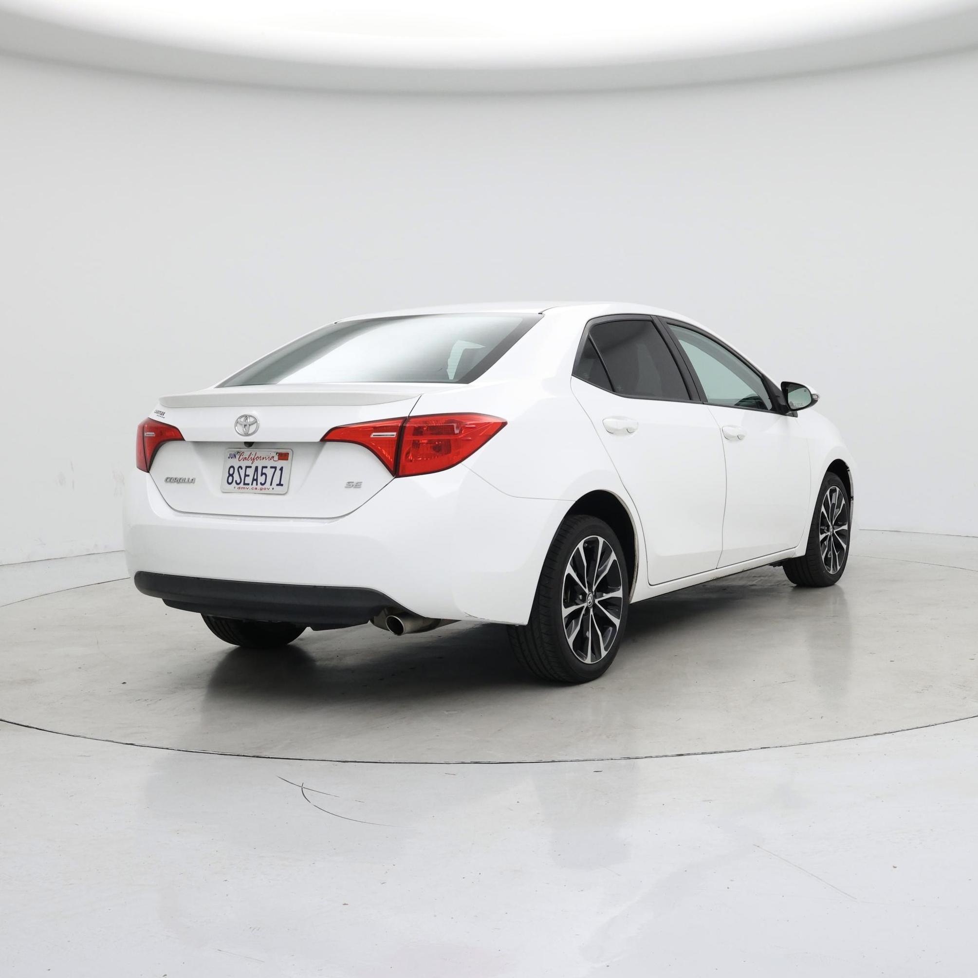Thumbnail: 2017 Toyota Corolla - 8