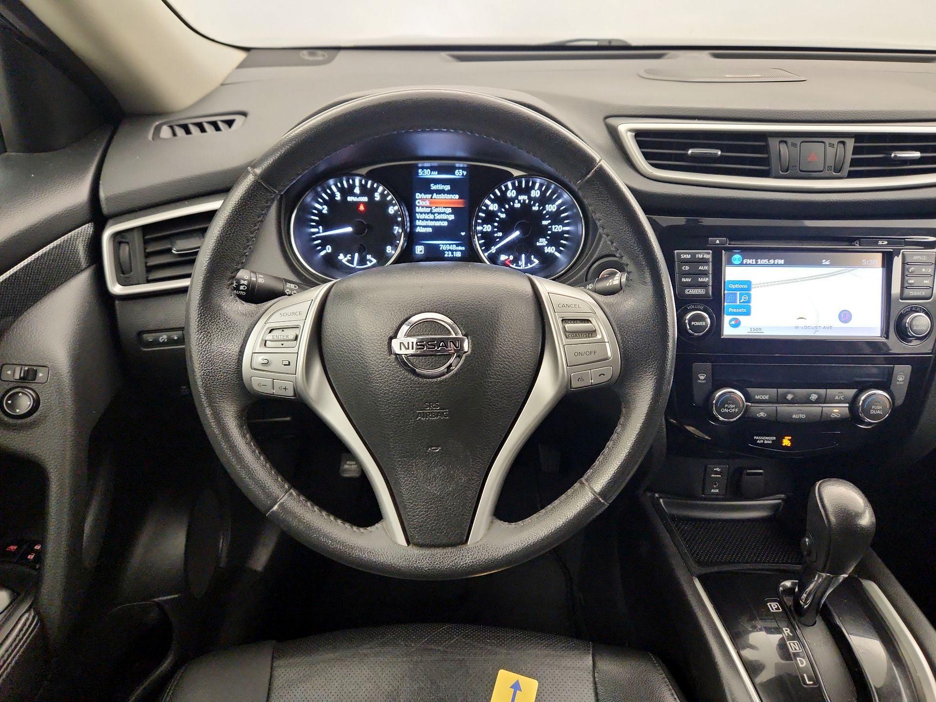 Thumbnail: 2016 Nissan Rogue - 10