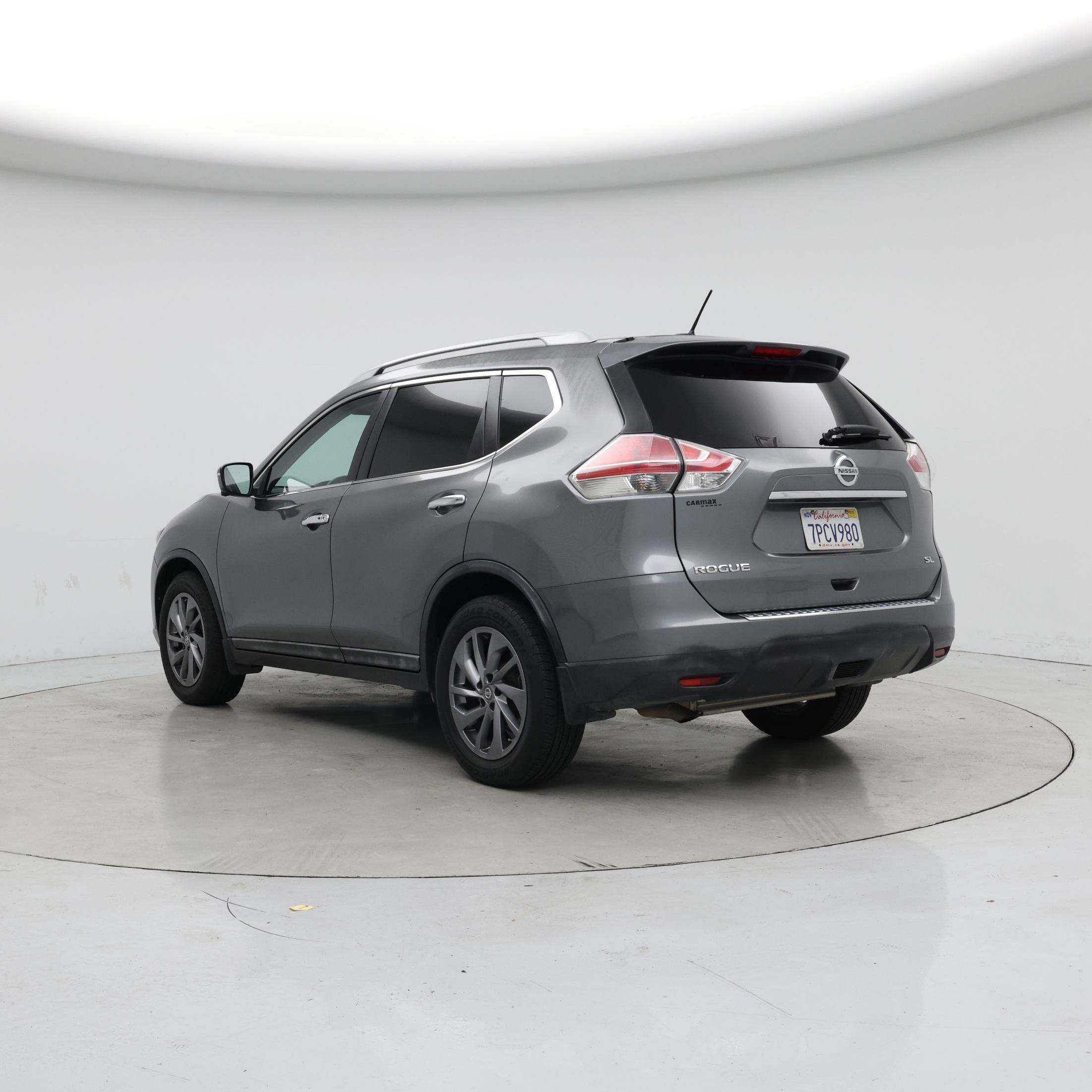 Thumbnail: 2016 Nissan Rogue - 2