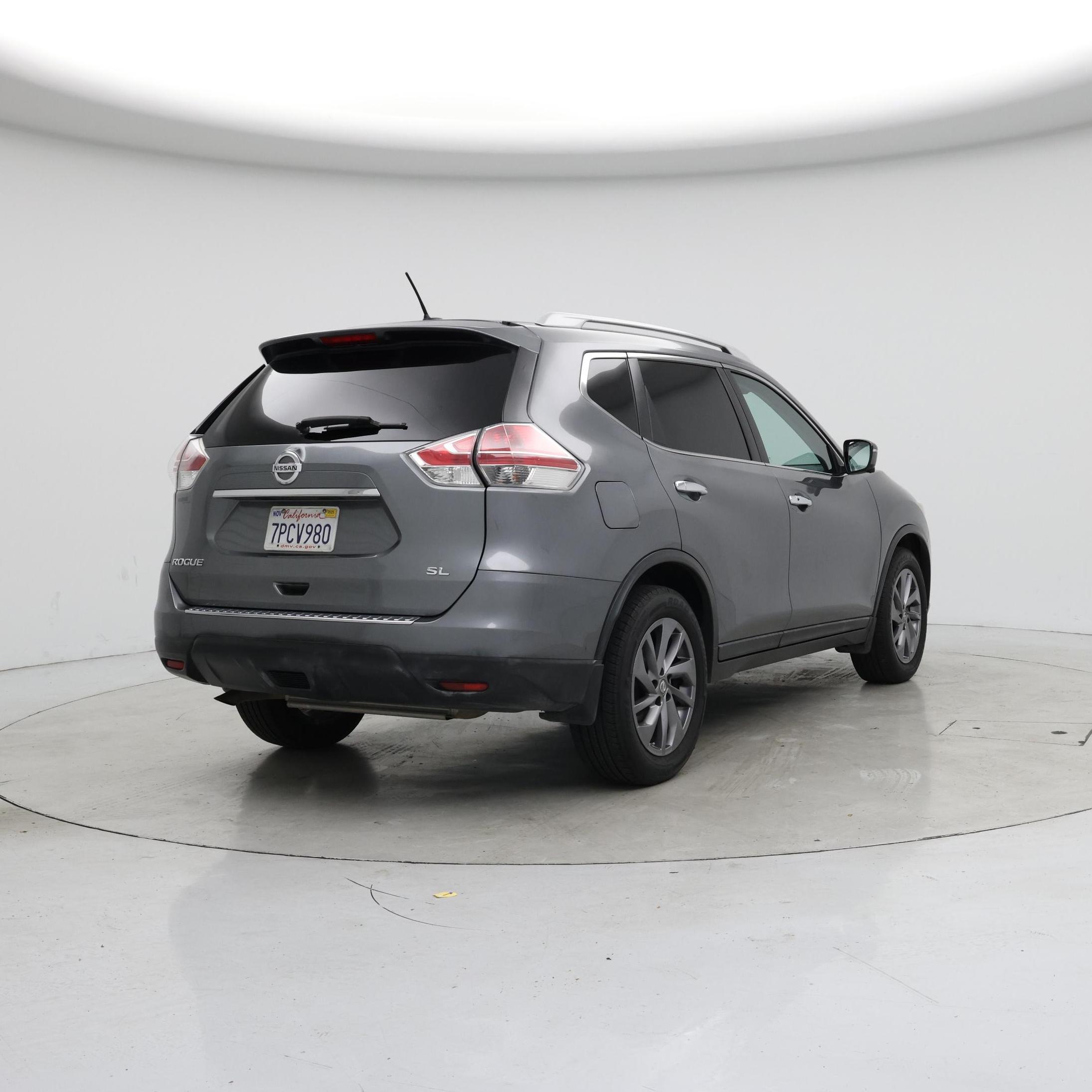 Thumbnail: 2016 Nissan Rogue - 8