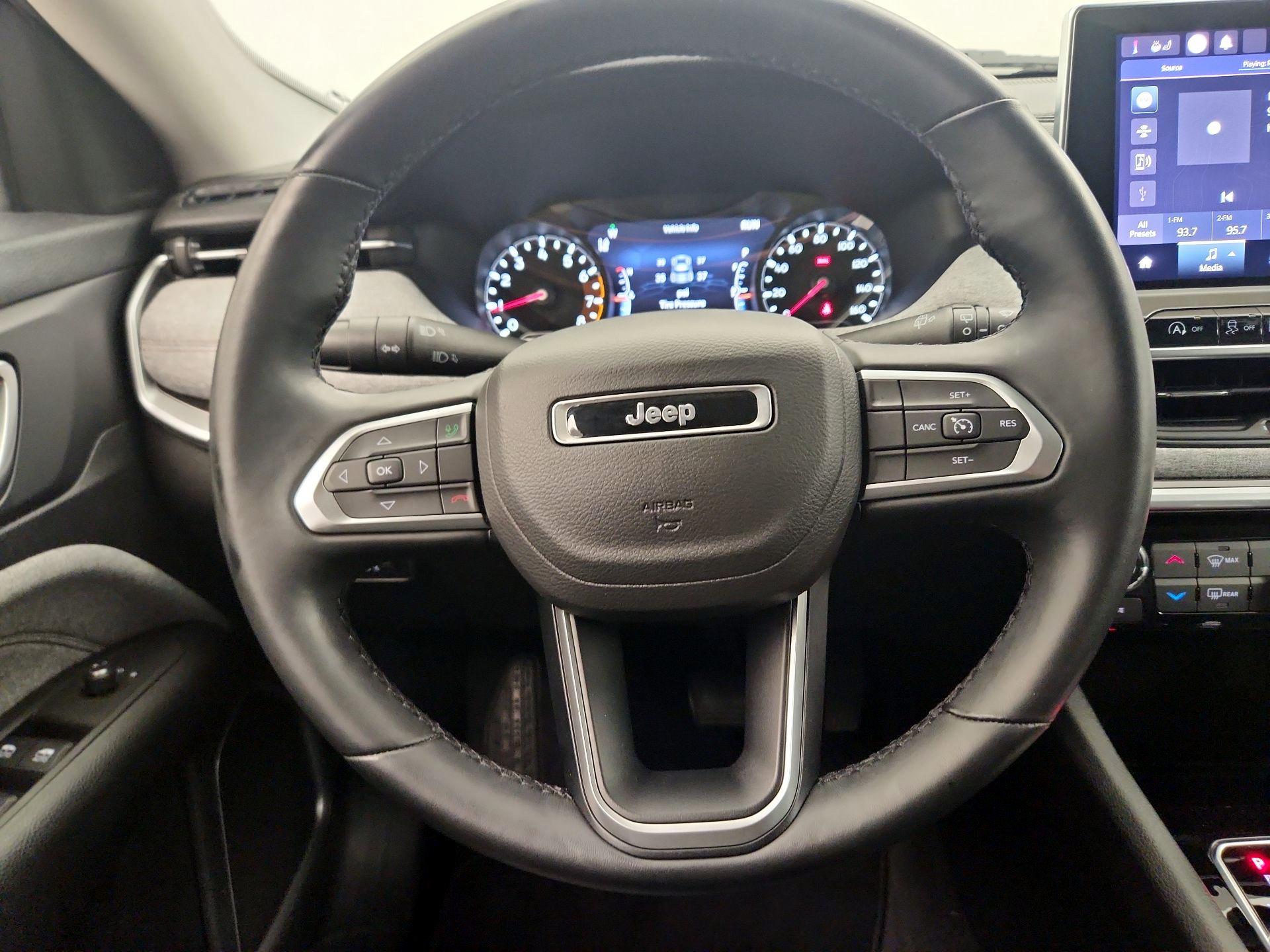 Thumbnail: 2022 Jeep Compass - 10