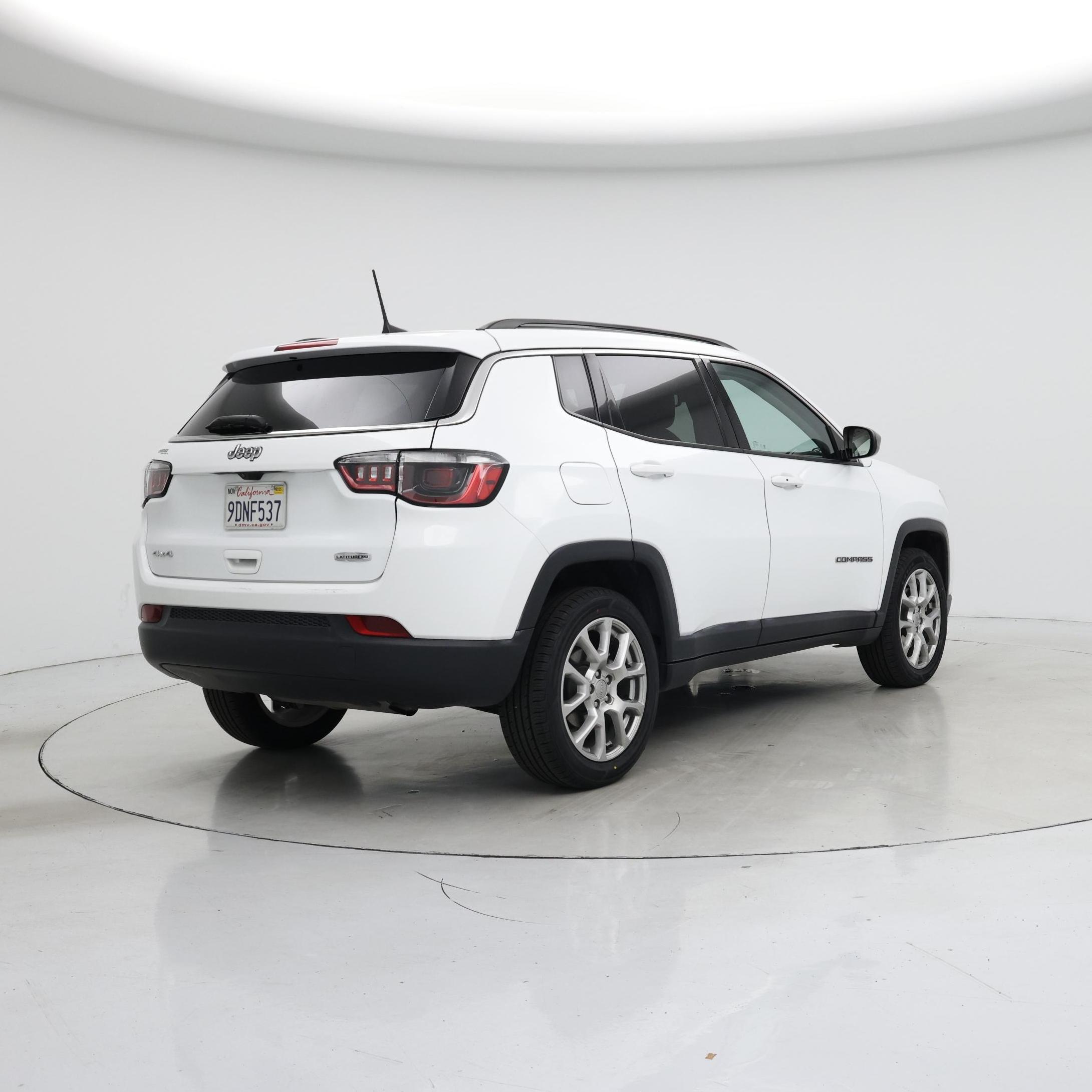 Thumbnail: 2022 Jeep Compass - 8