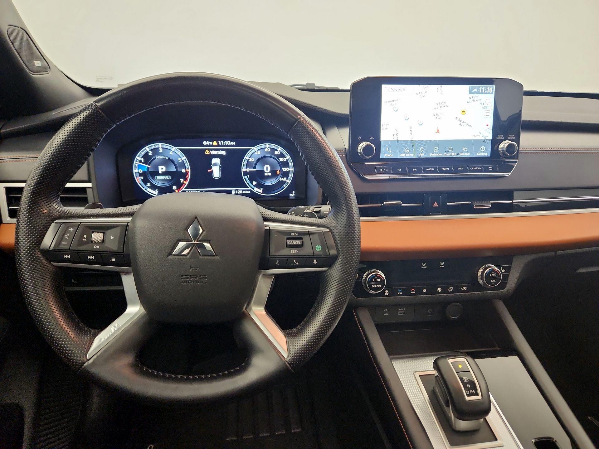 Thumbnail: 2022 Mitsubishi Outlander - 10