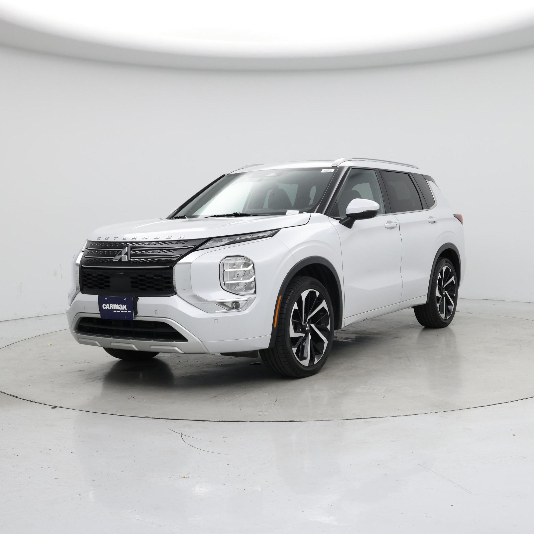 Thumbnail: 2022 Mitsubishi Outlander - 4
