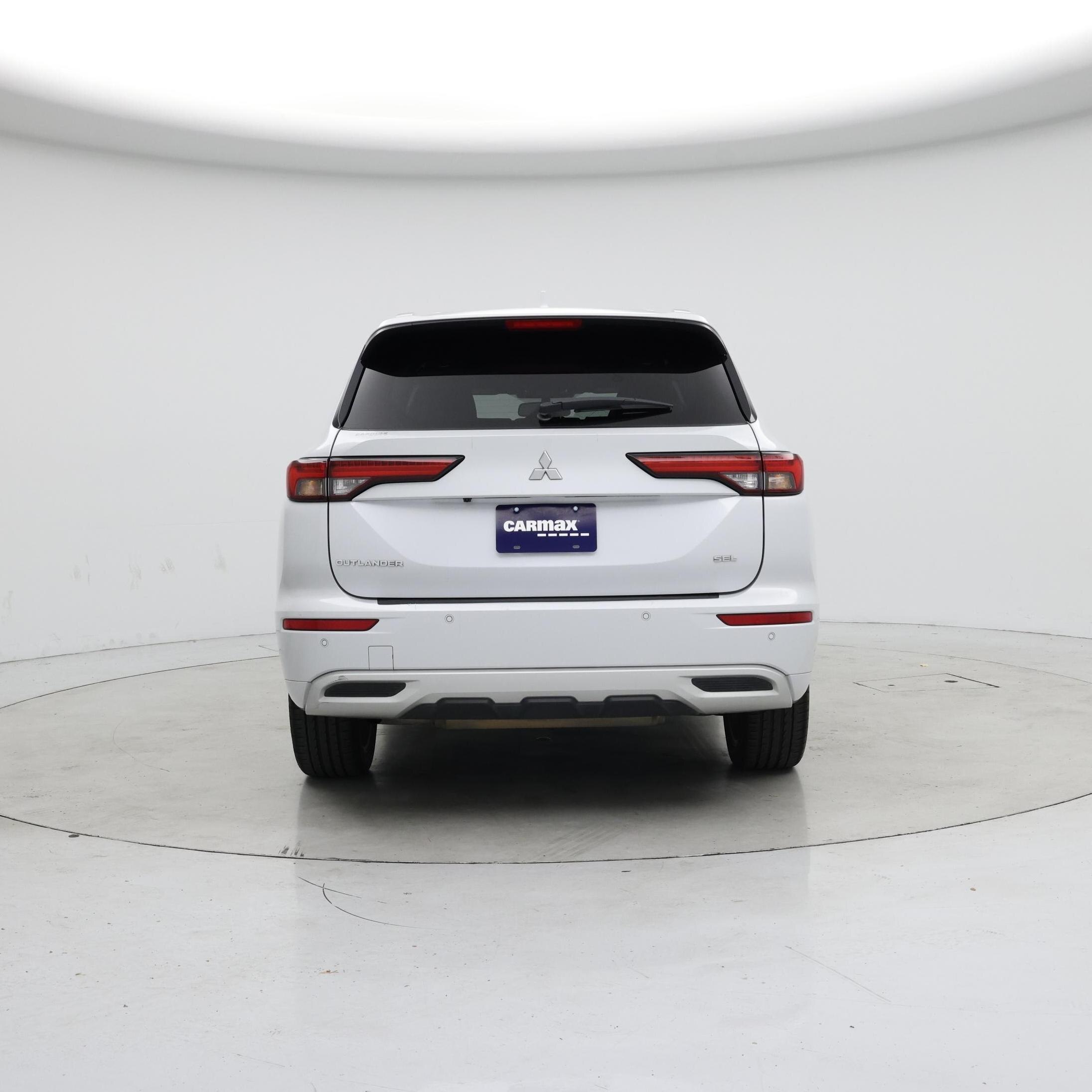 Thumbnail: 2022 Mitsubishi Outlander - 6