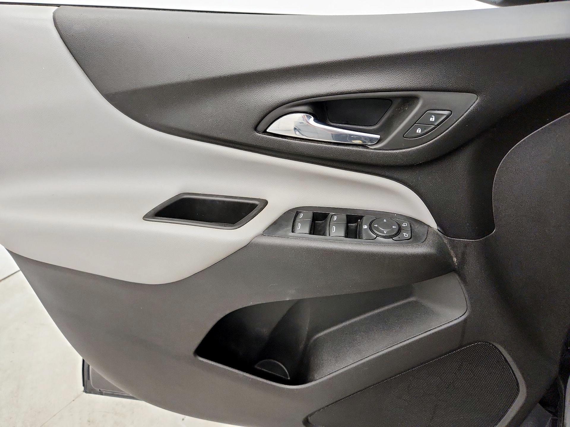 Thumbnail: 2020 Chevrolet Equinox - 12