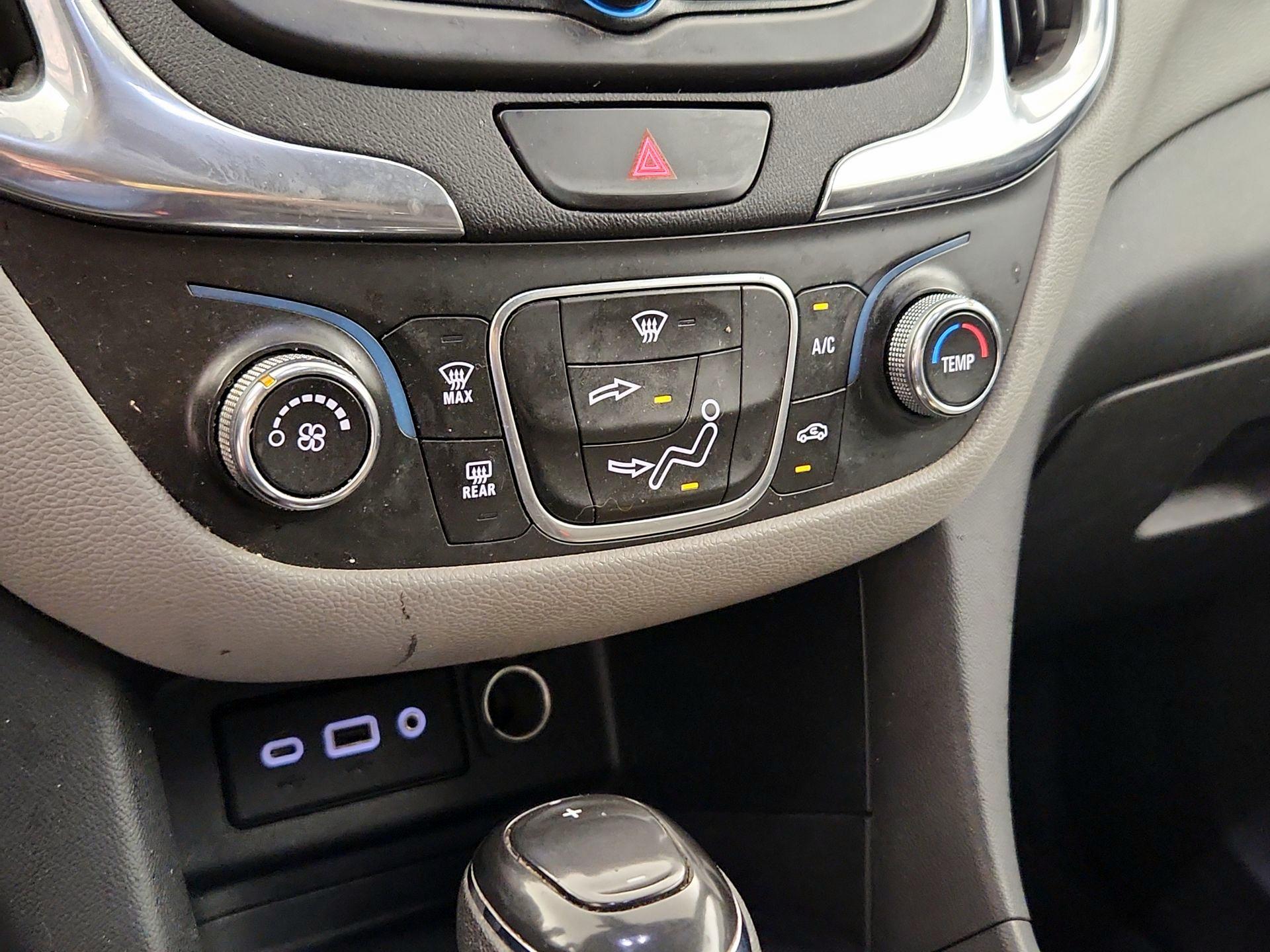 Thumbnail: 2020 Chevrolet Equinox - 16