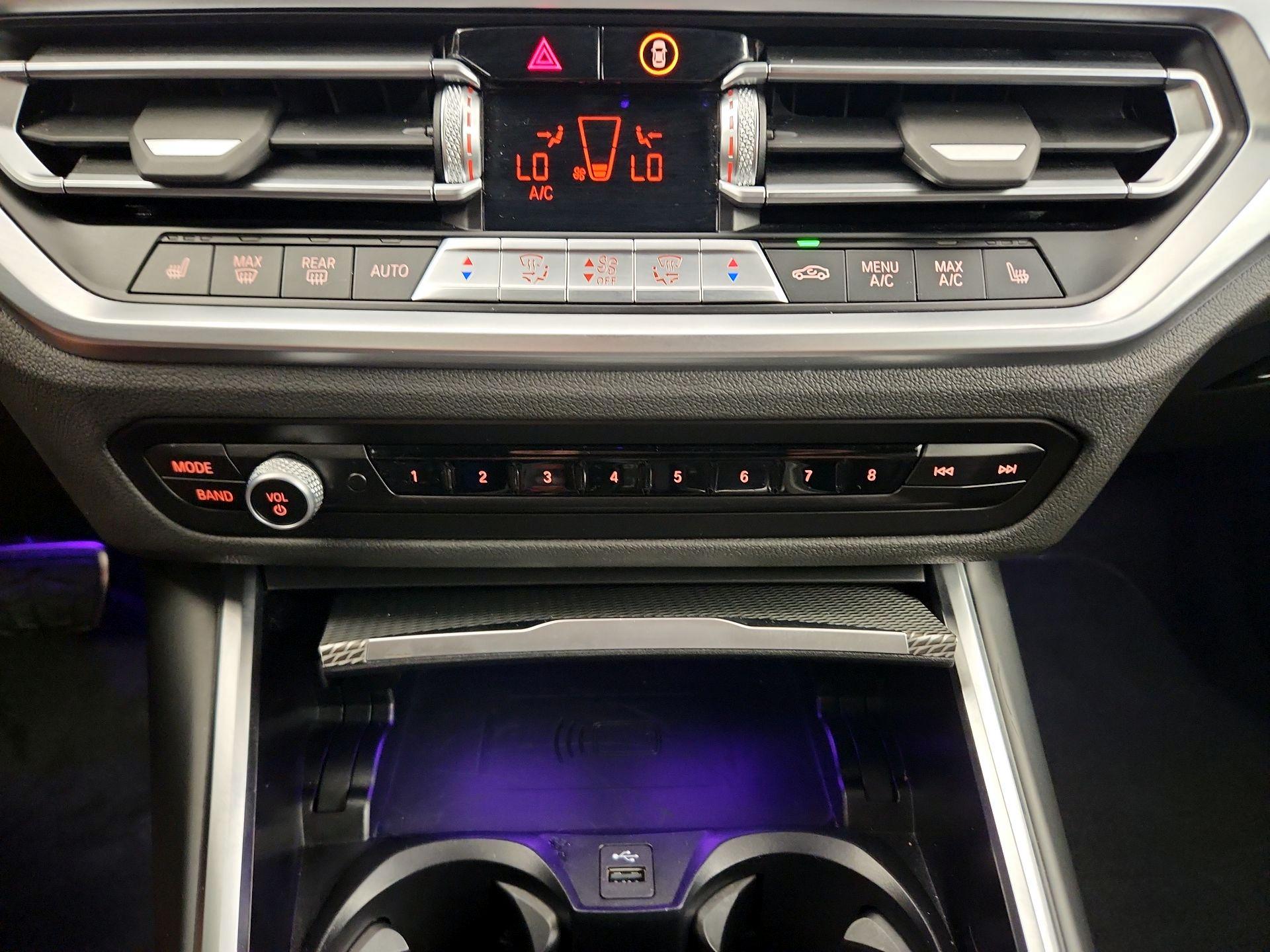 Thumbnail: 2023 BMW M4 - 16