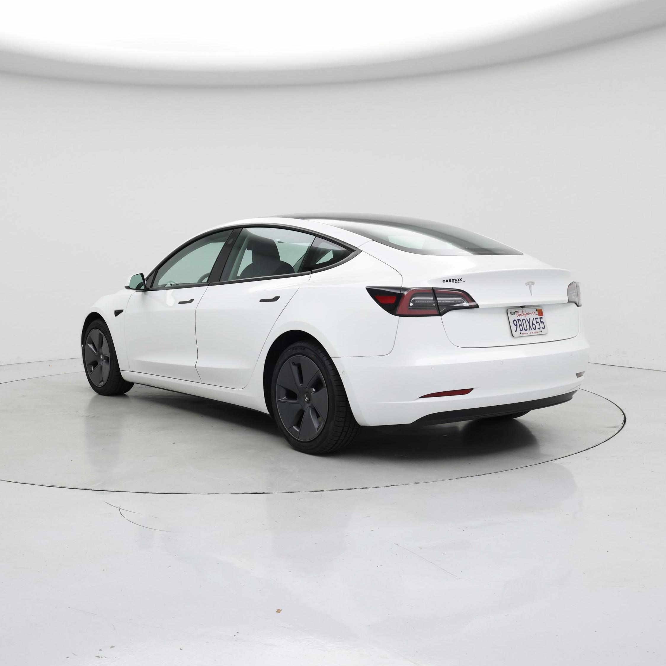 Thumbnail: 2022 Tesla Model 3 - 2