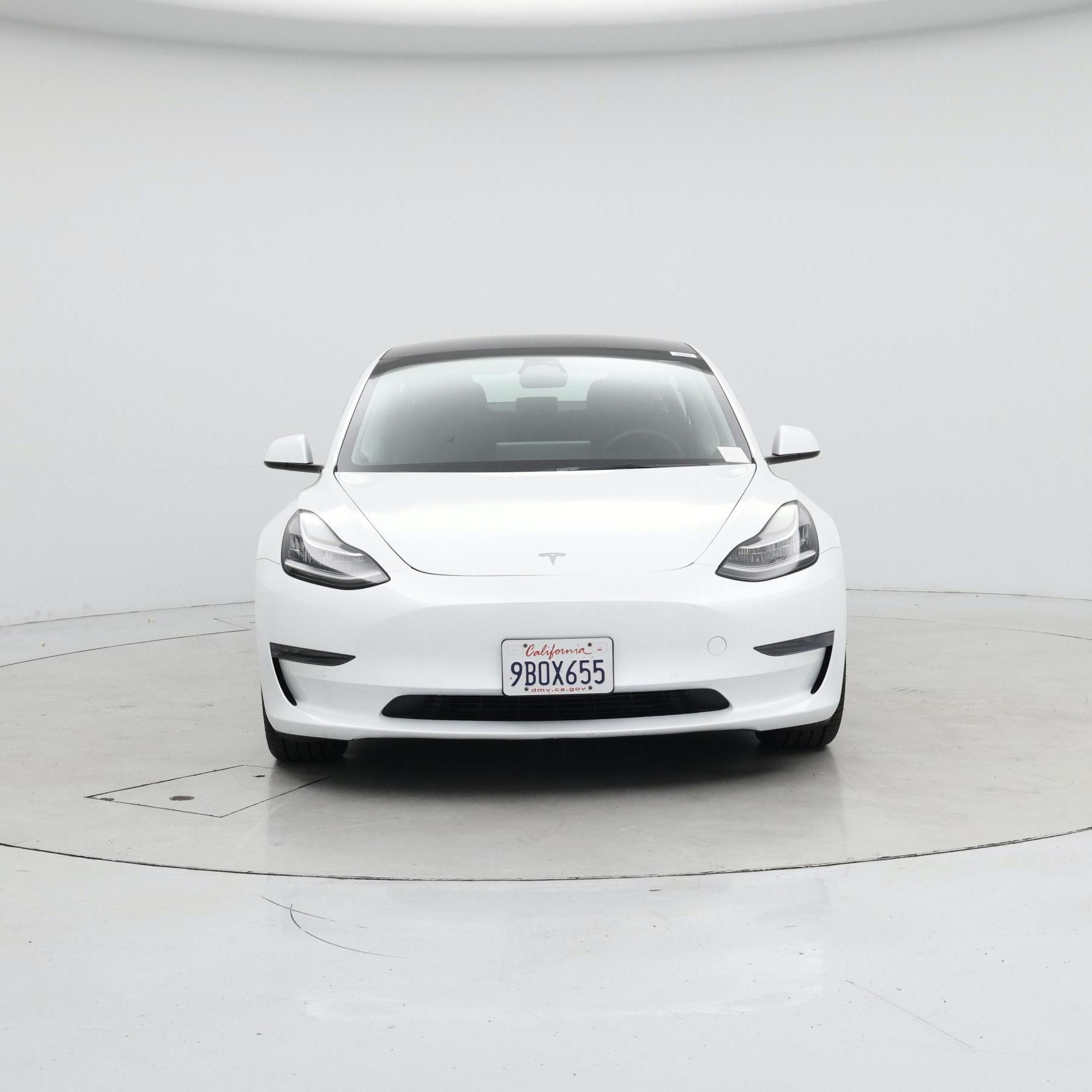 Thumbnail: 2022 Tesla Model 3 - 5