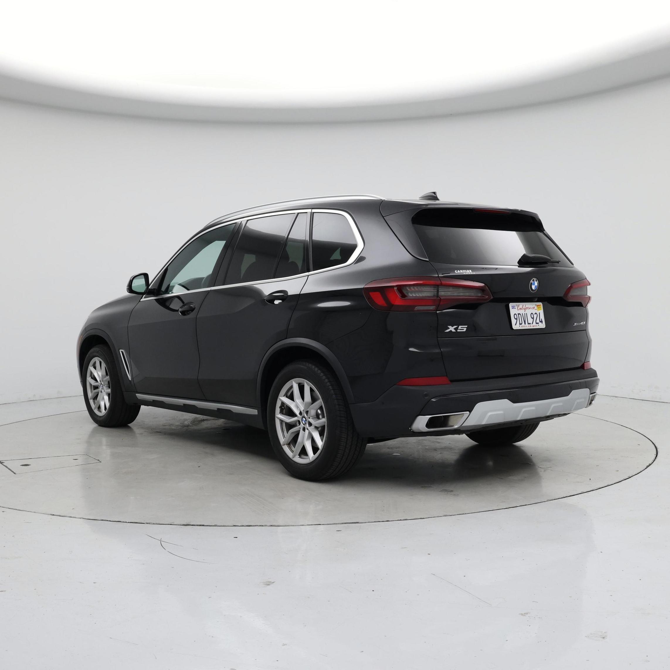 Thumbnail: 2023 BMW X5 - 2