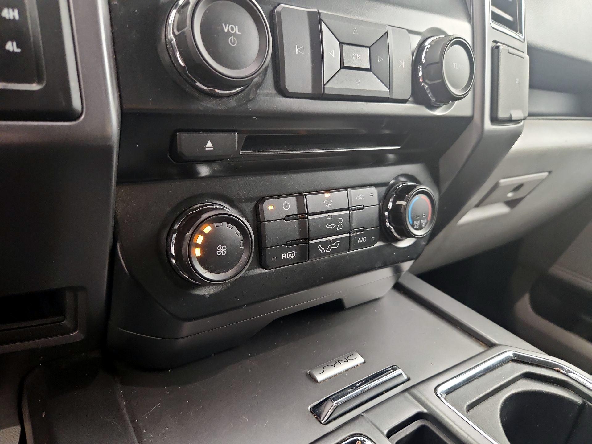 Thumbnail: 2016 Ford F-150 - 16