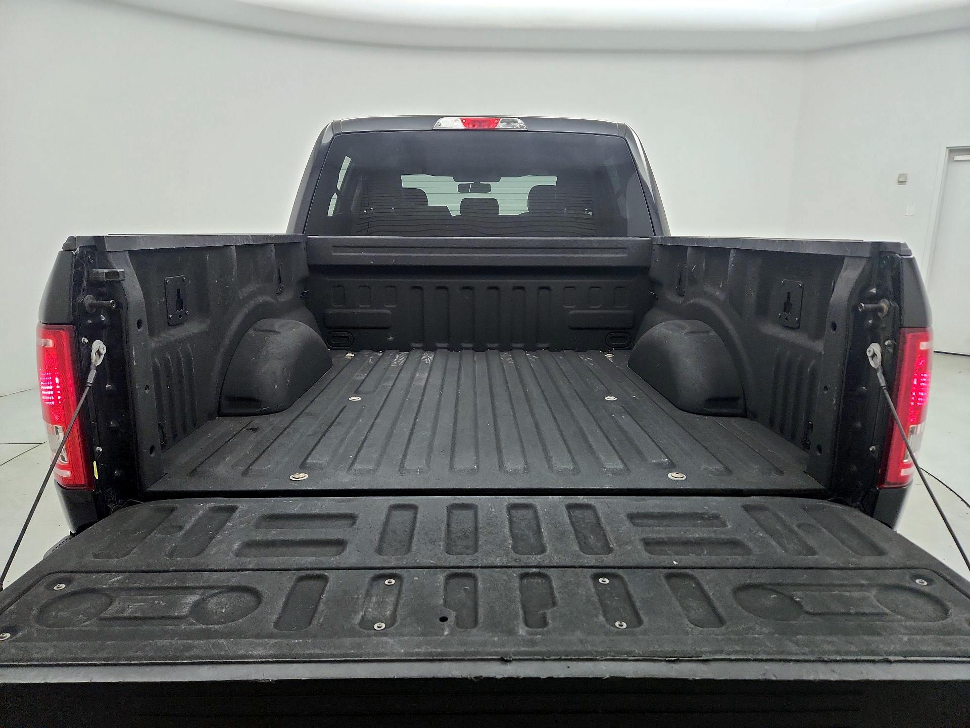Thumbnail: 2016 Ford F-150 - 20