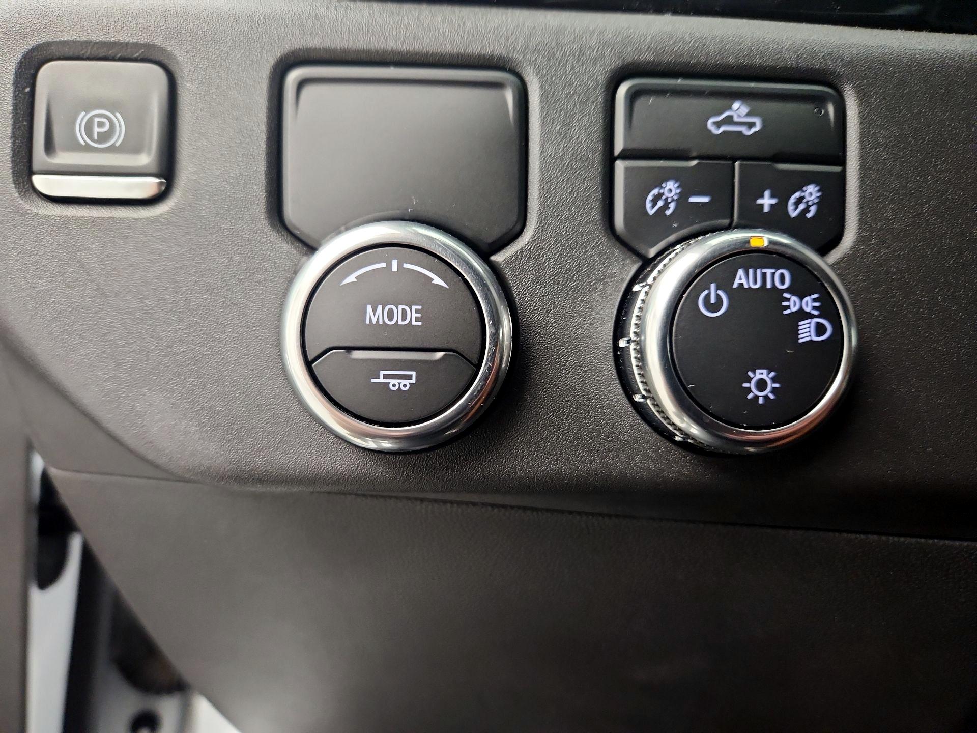 Thumbnail: 2024 GMC Sierra 1500 - 13