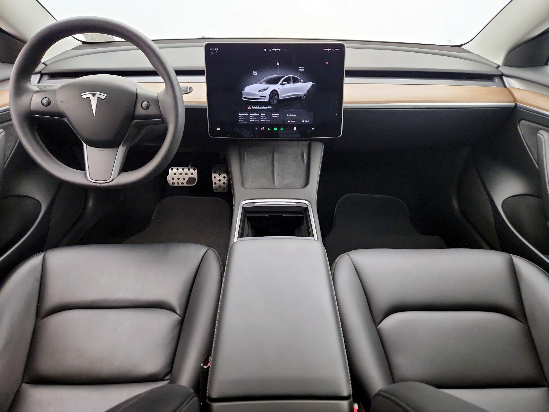 Thumbnail: 2023 Tesla Model 3 - 9