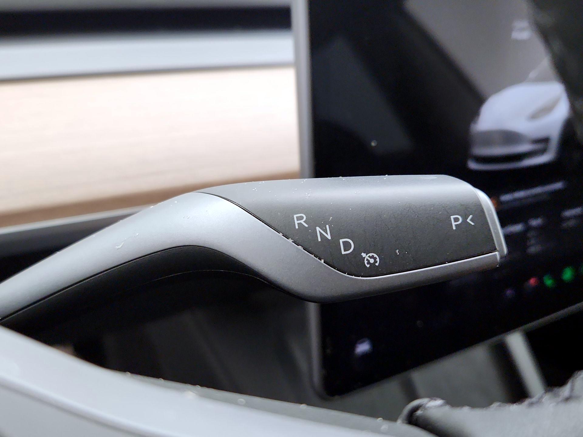 Thumbnail: 2023 Tesla Model 3 - 17