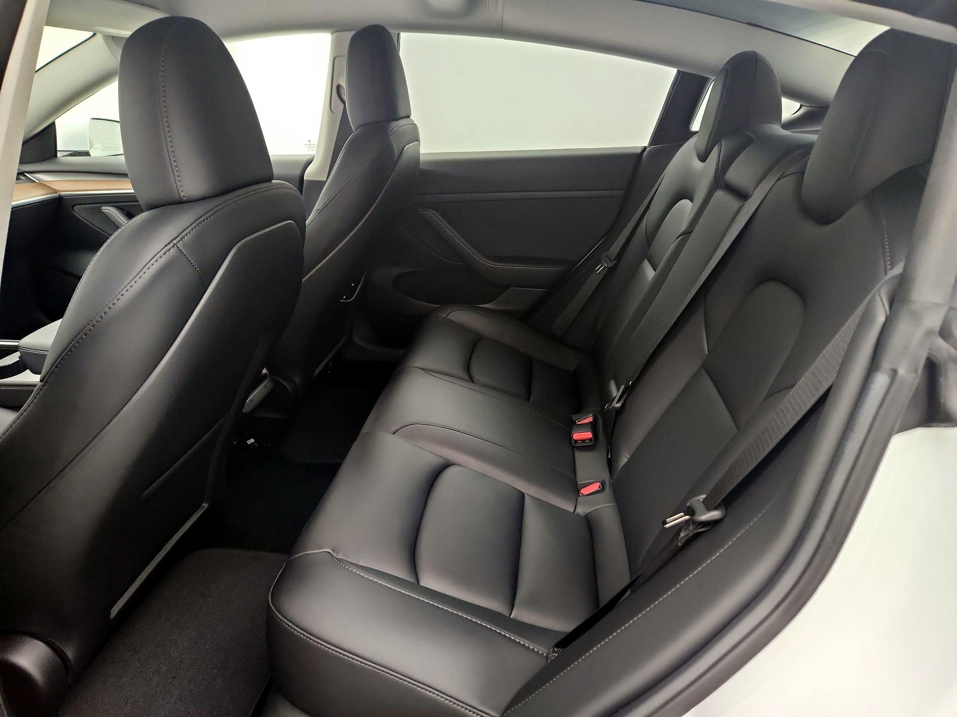 Thumbnail: 2023 Tesla Model 3 - 20