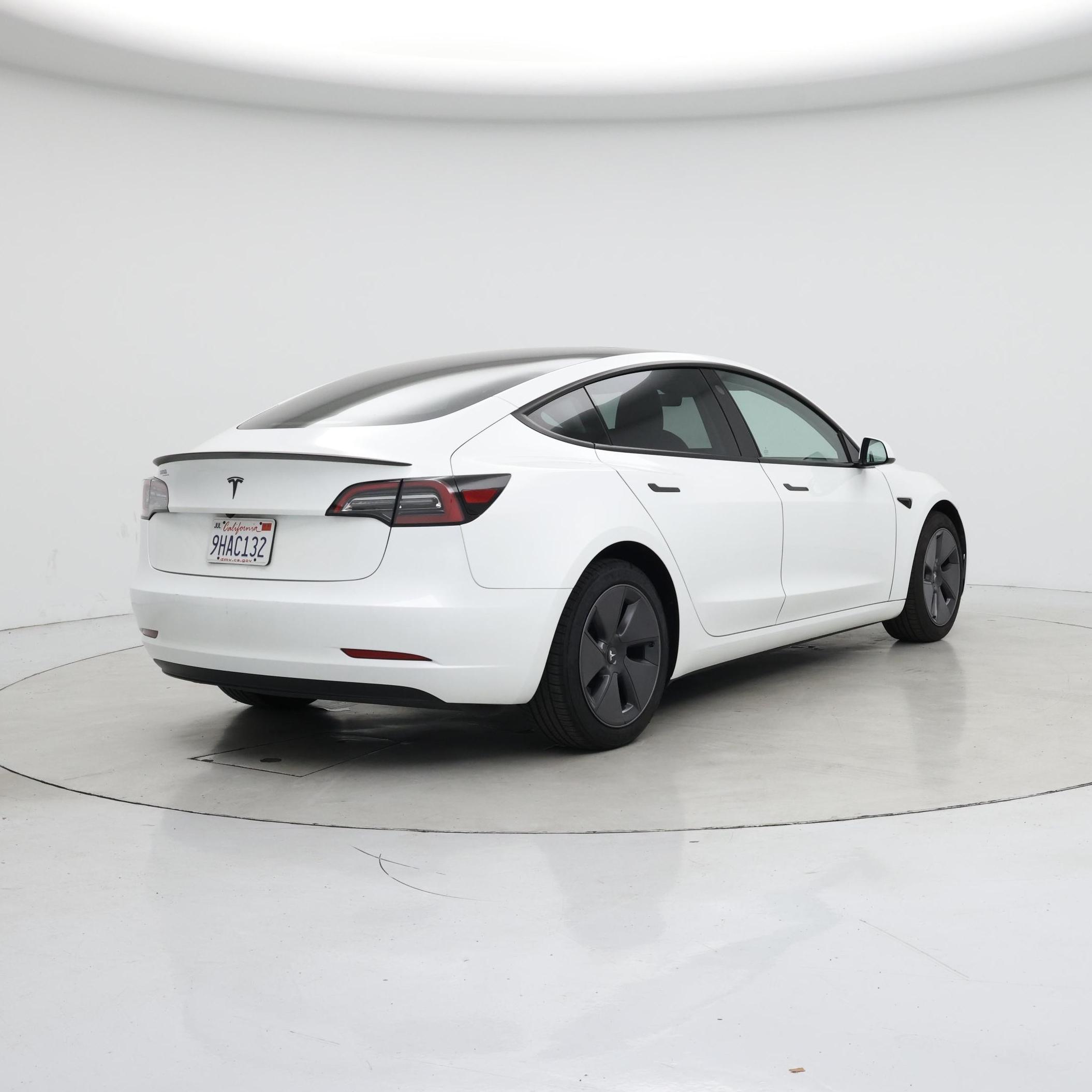 Thumbnail: 2023 Tesla Model 3 - 8