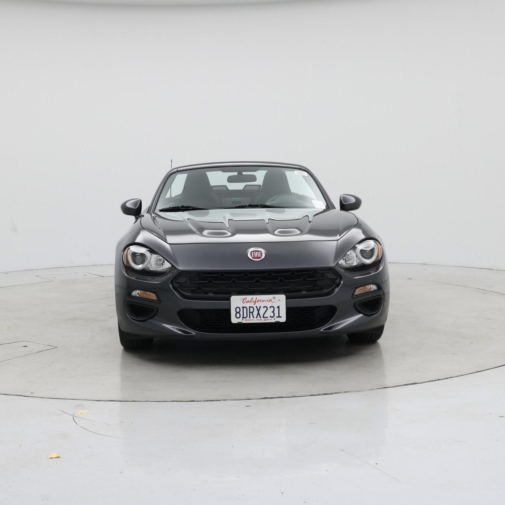 Thumbnail: 2017 Fiat 124 Spider - 5