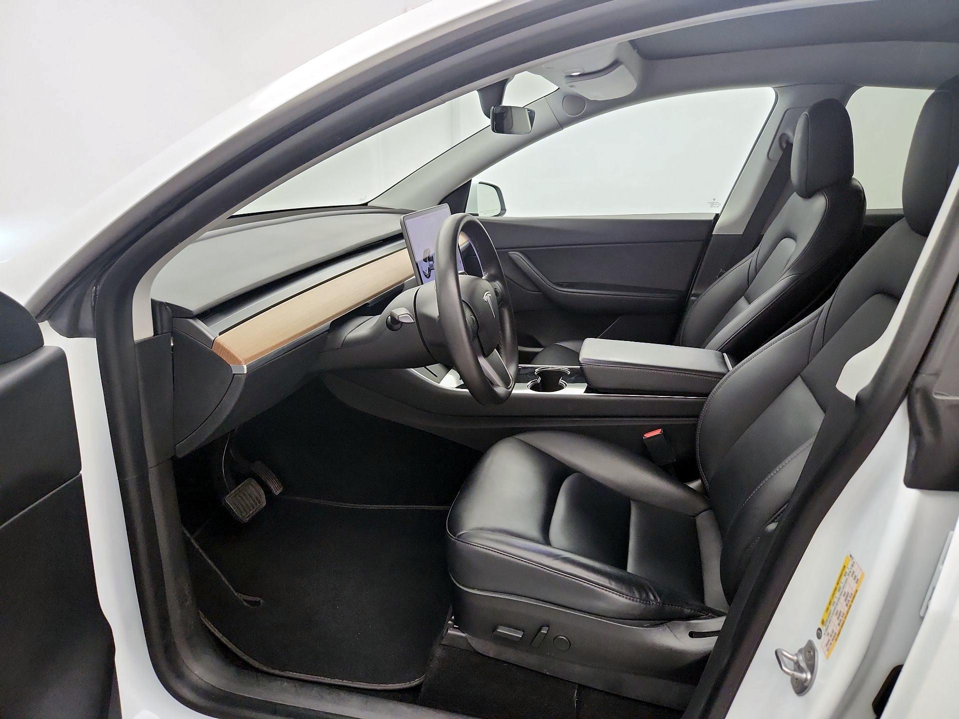 Thumbnail: 2020 Tesla Model Y - 11