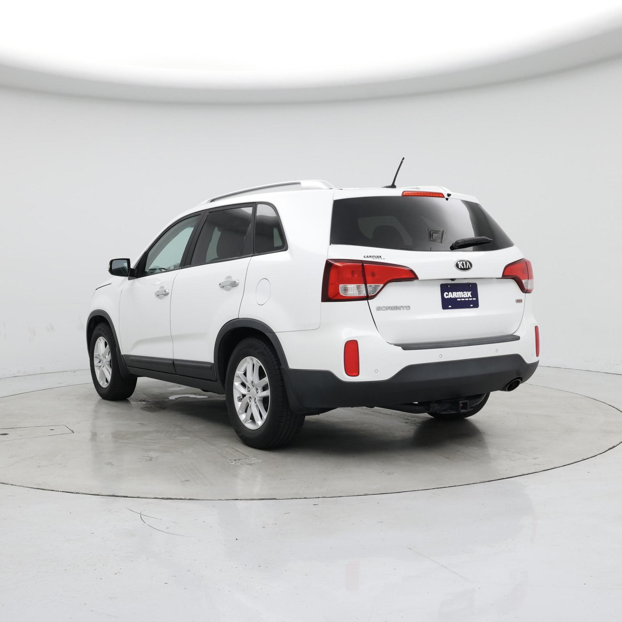 Thumbnail: 2014 Kia Sorento - 2