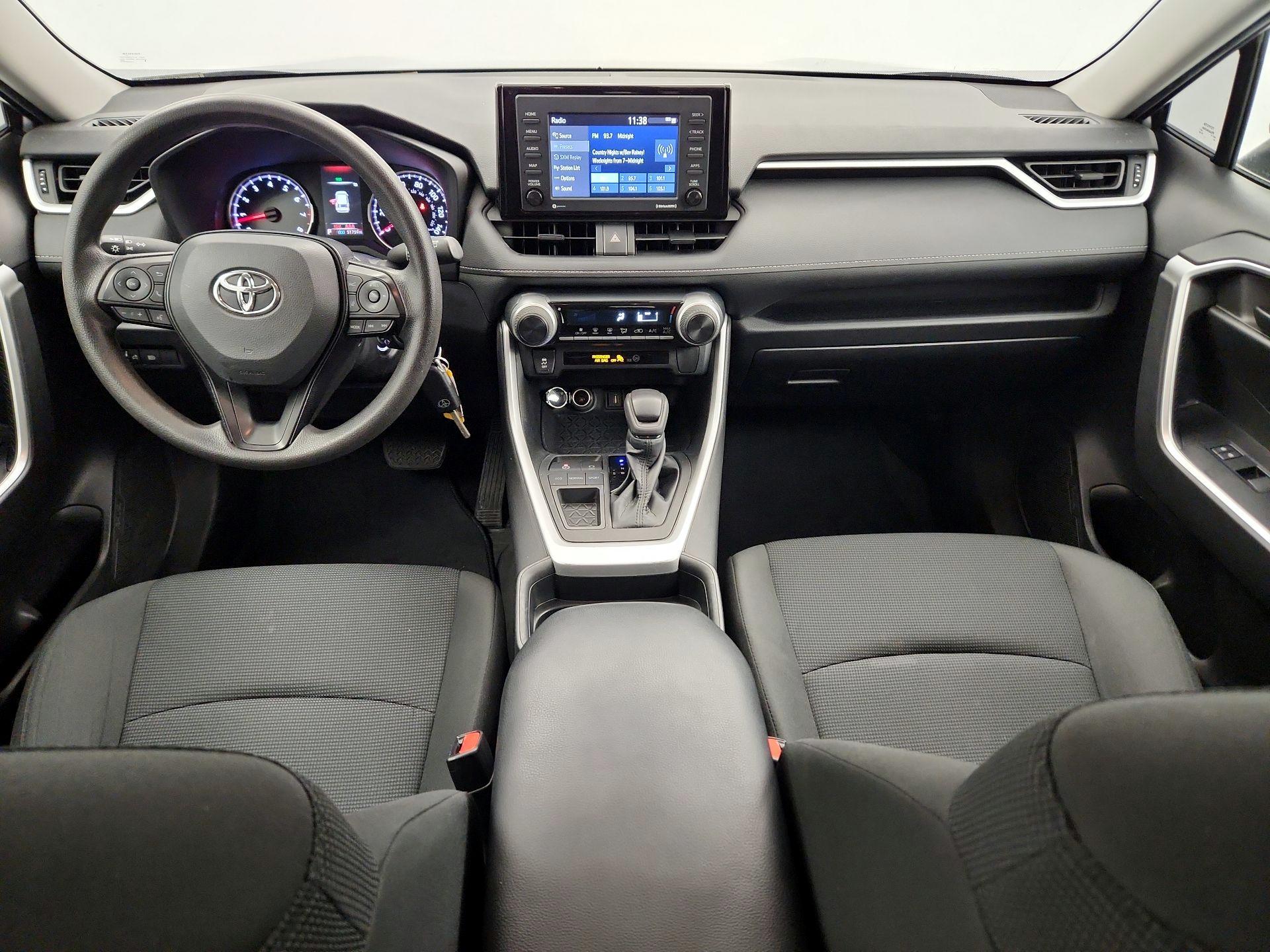 Thumbnail: 2021 Toyota RAV4 - 9