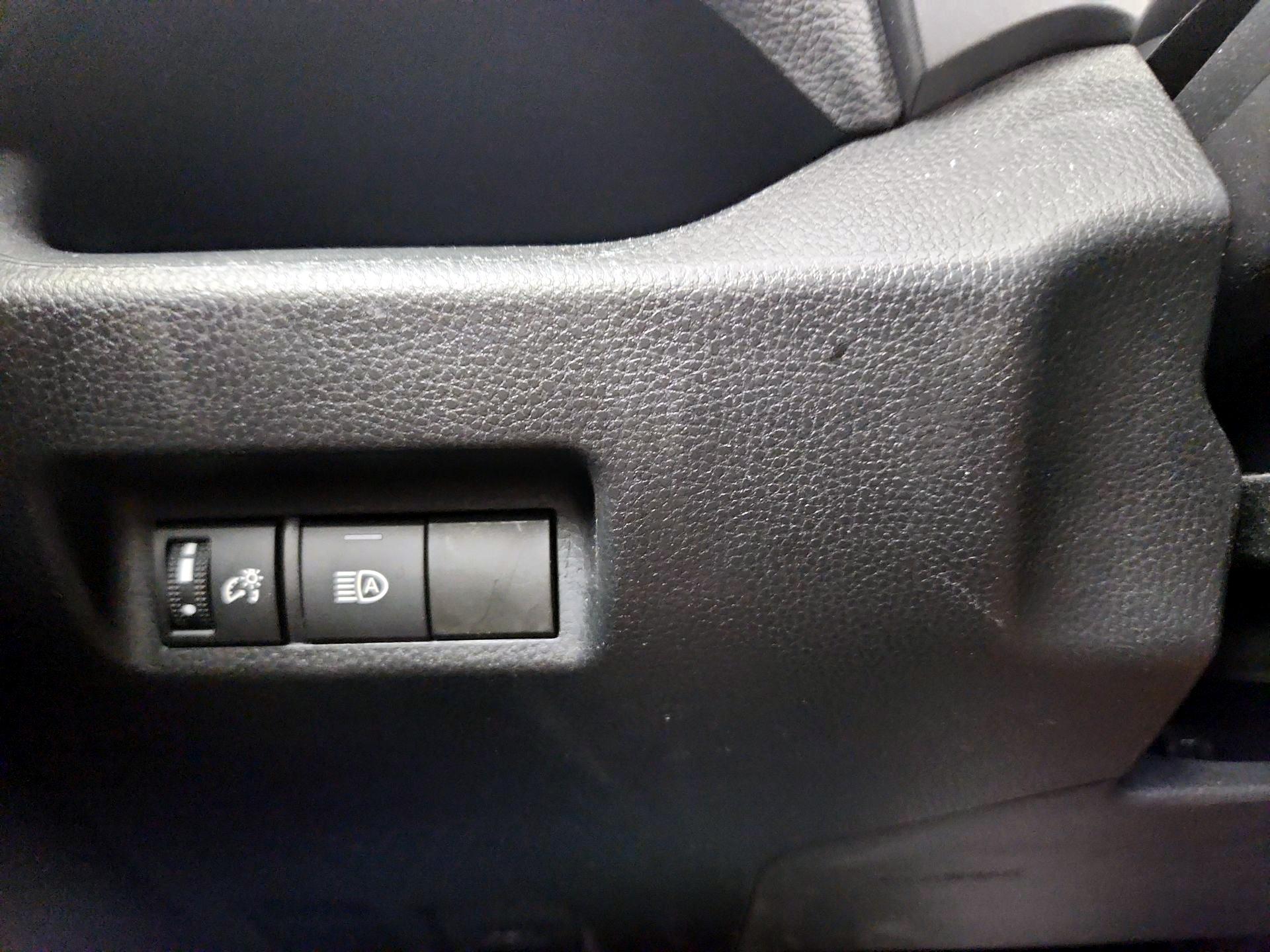 Thumbnail: 2021 Toyota RAV4 - 13