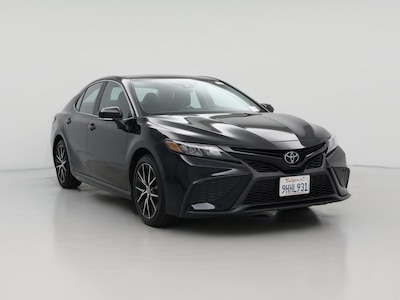 Black 2024 Toyota Camry SE