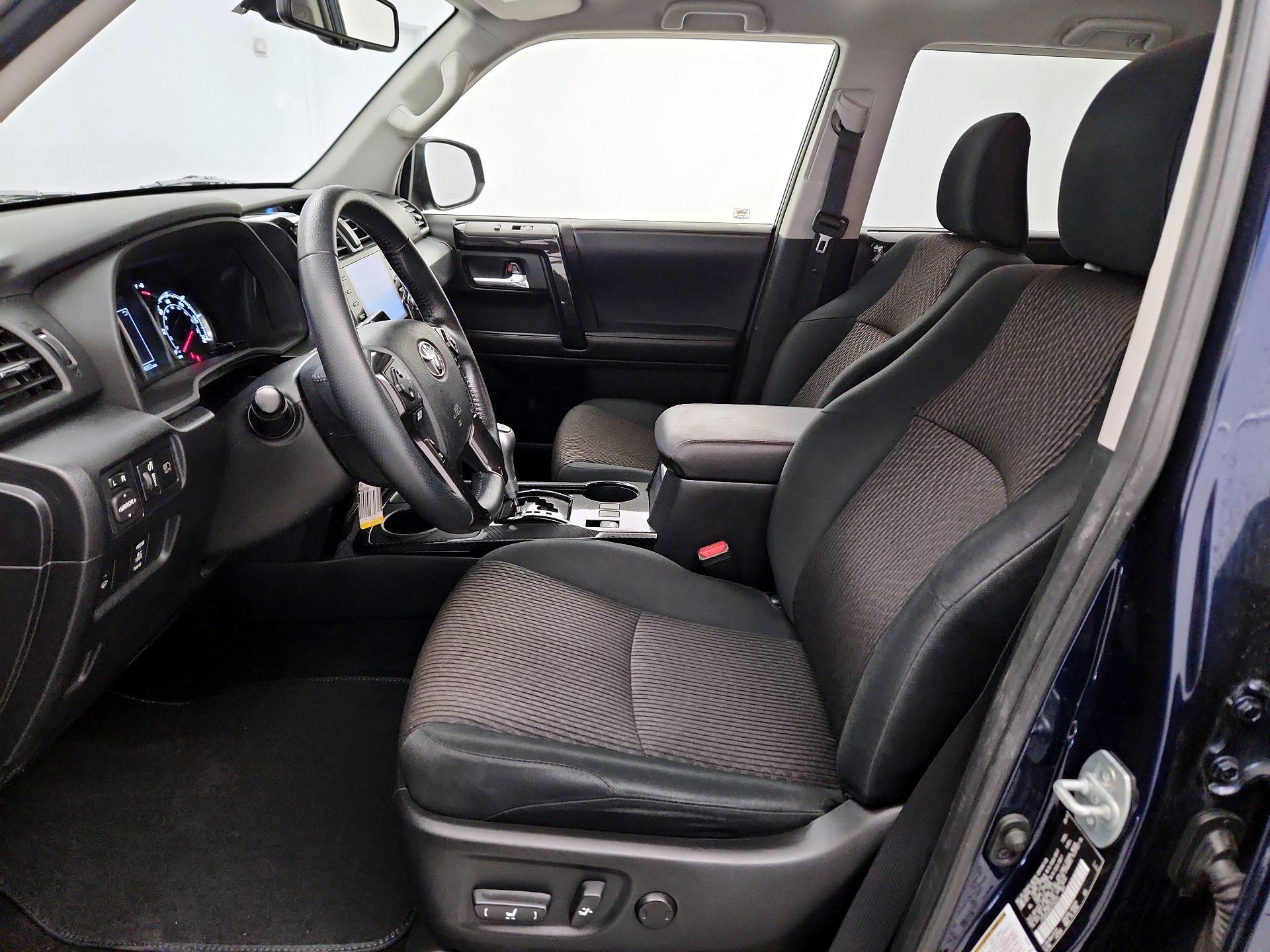 Thumbnail: 2020 Toyota 4Runner - 11