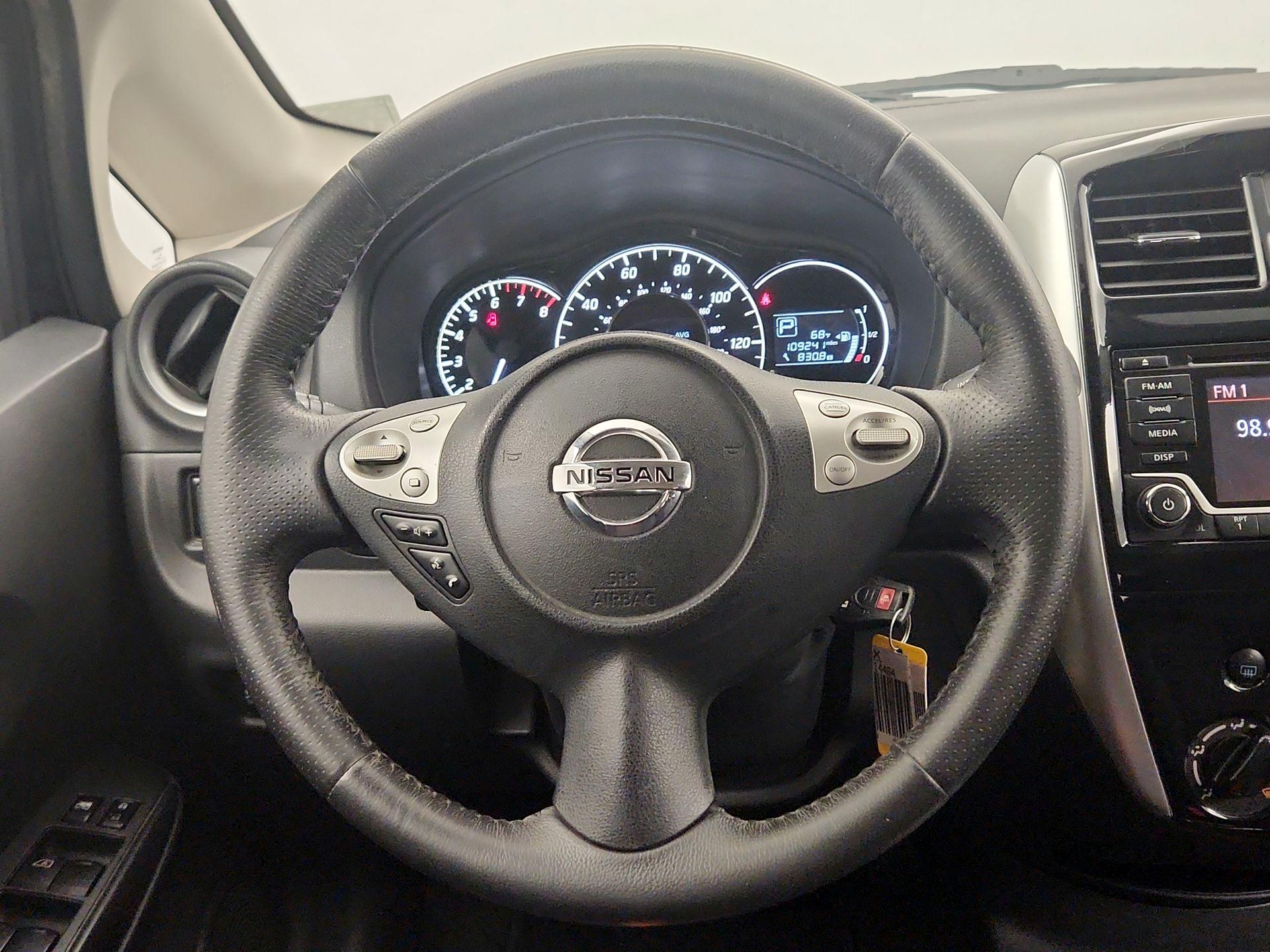 Thumbnail: 2015 Nissan Versa Note - 10