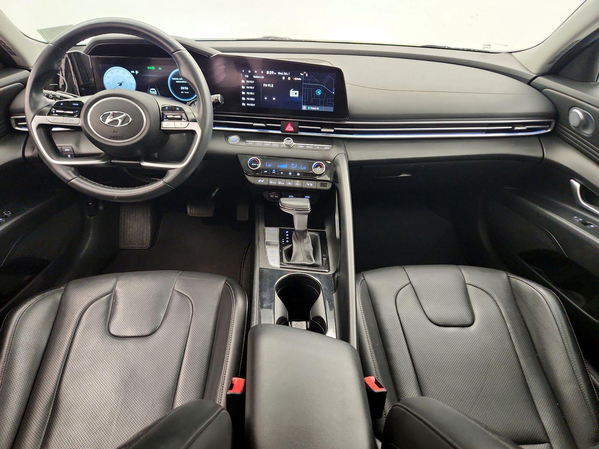 Thumbnail: 2023 Hyundai Elantra - 9