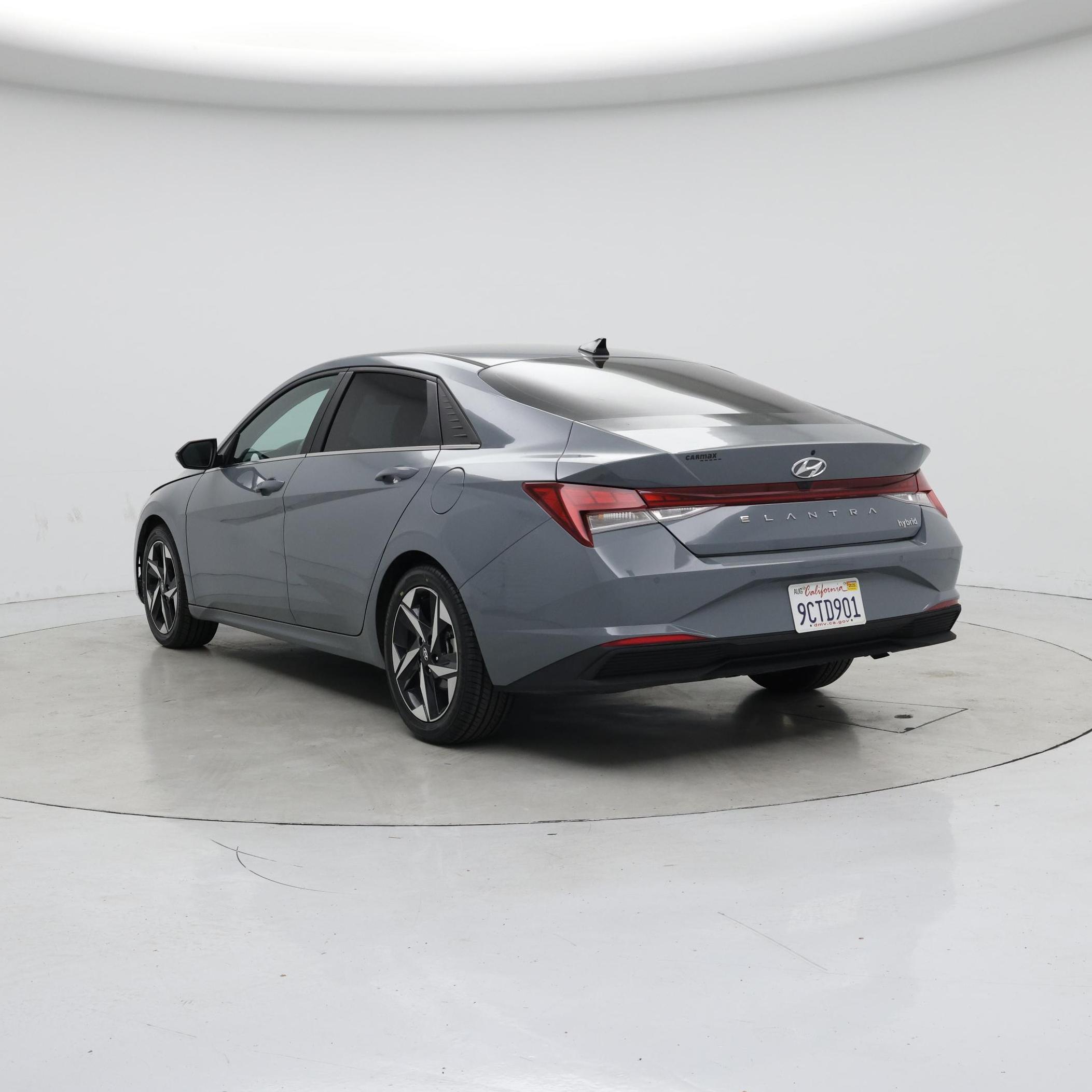 Thumbnail: 2023 Hyundai Elantra - 2