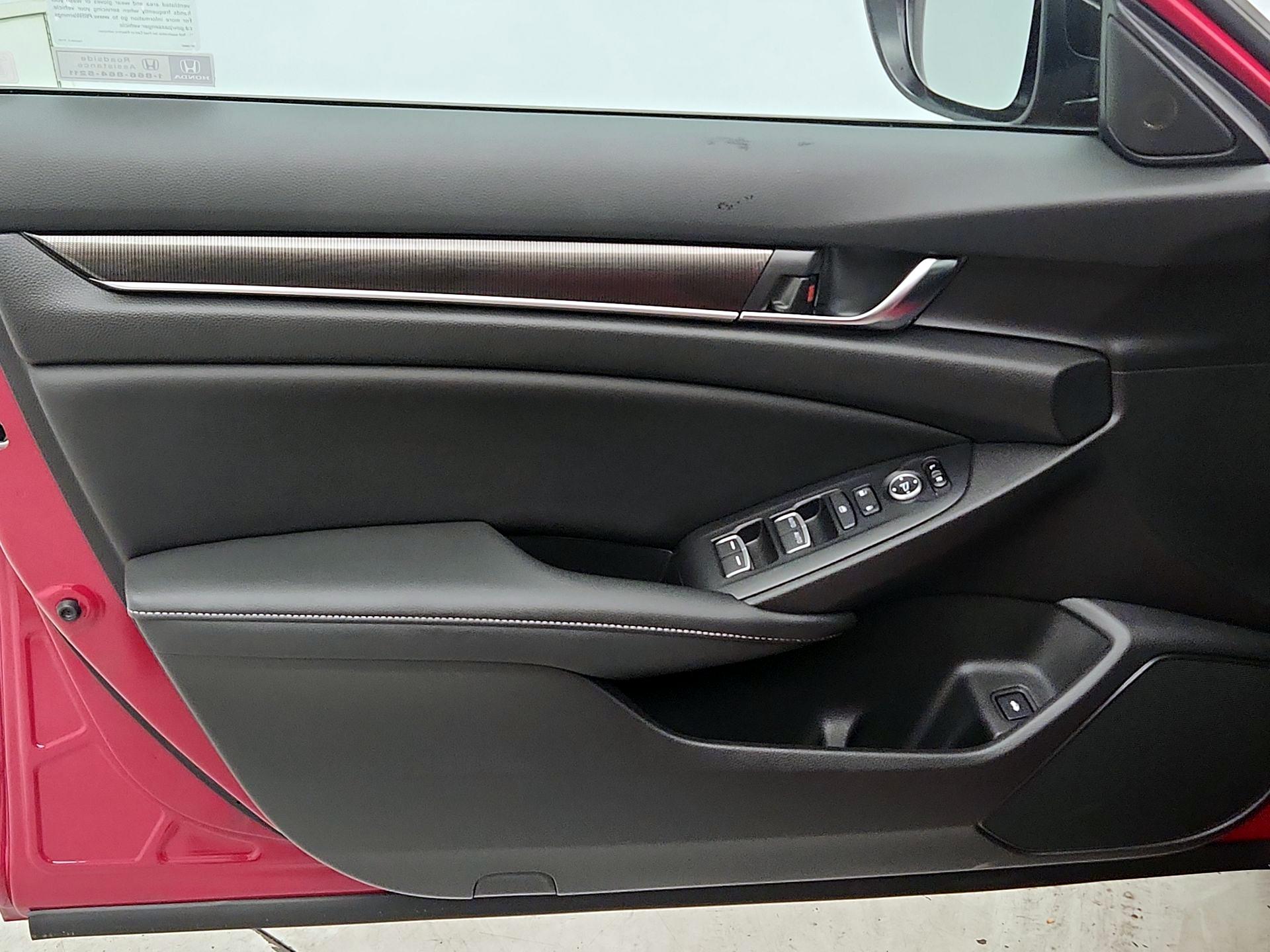 Thumbnail: 2021 Honda Accord - 12