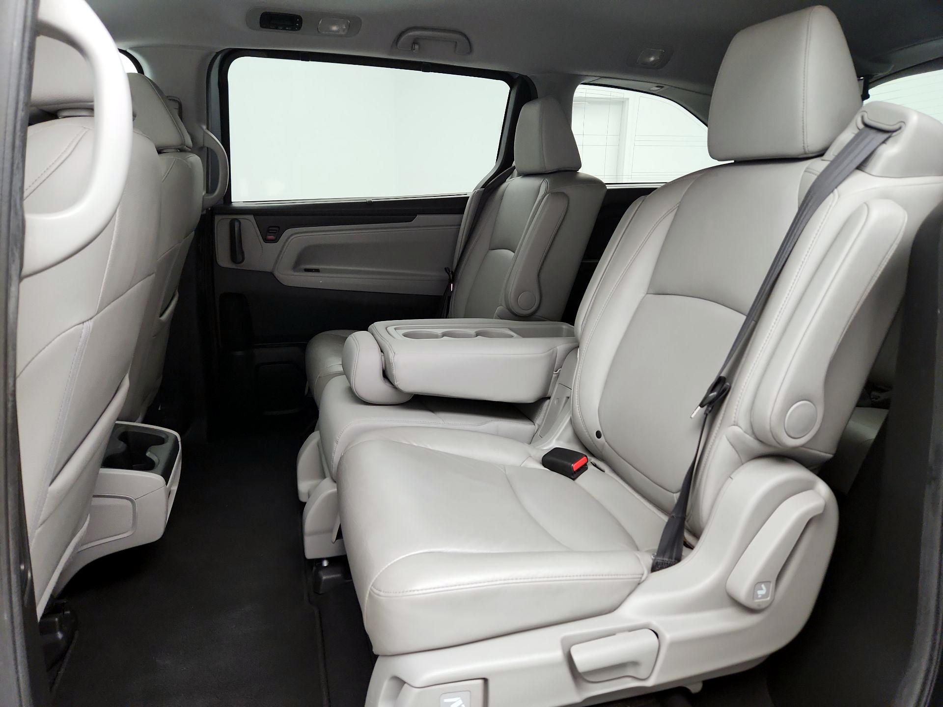 Thumbnail: 2018 Honda Odyssey - 20