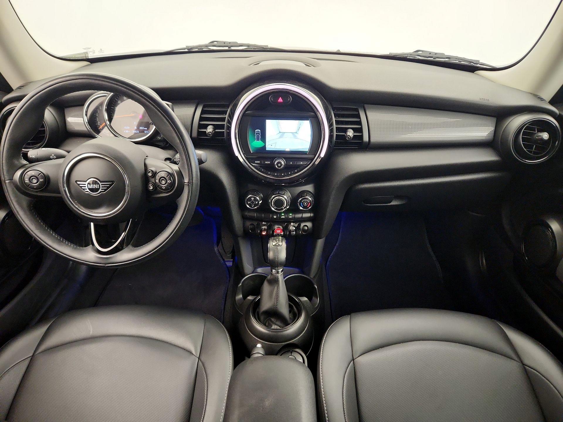 Thumbnail: 2019 MINI Cooper Hardtop - 9