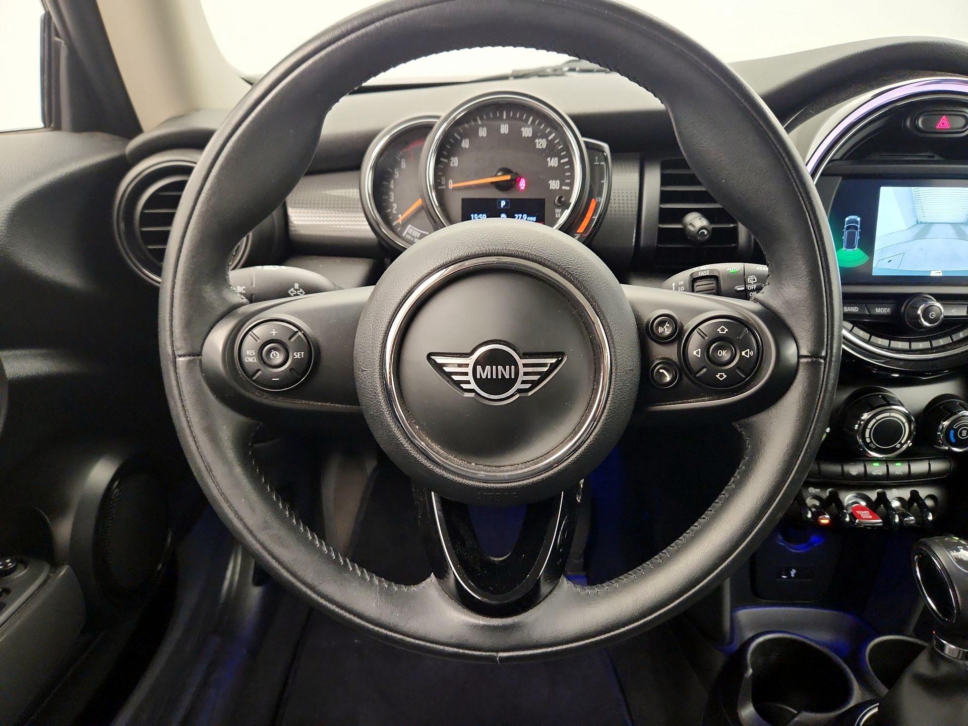 Thumbnail: 2019 MINI Cooper Hardtop - 10