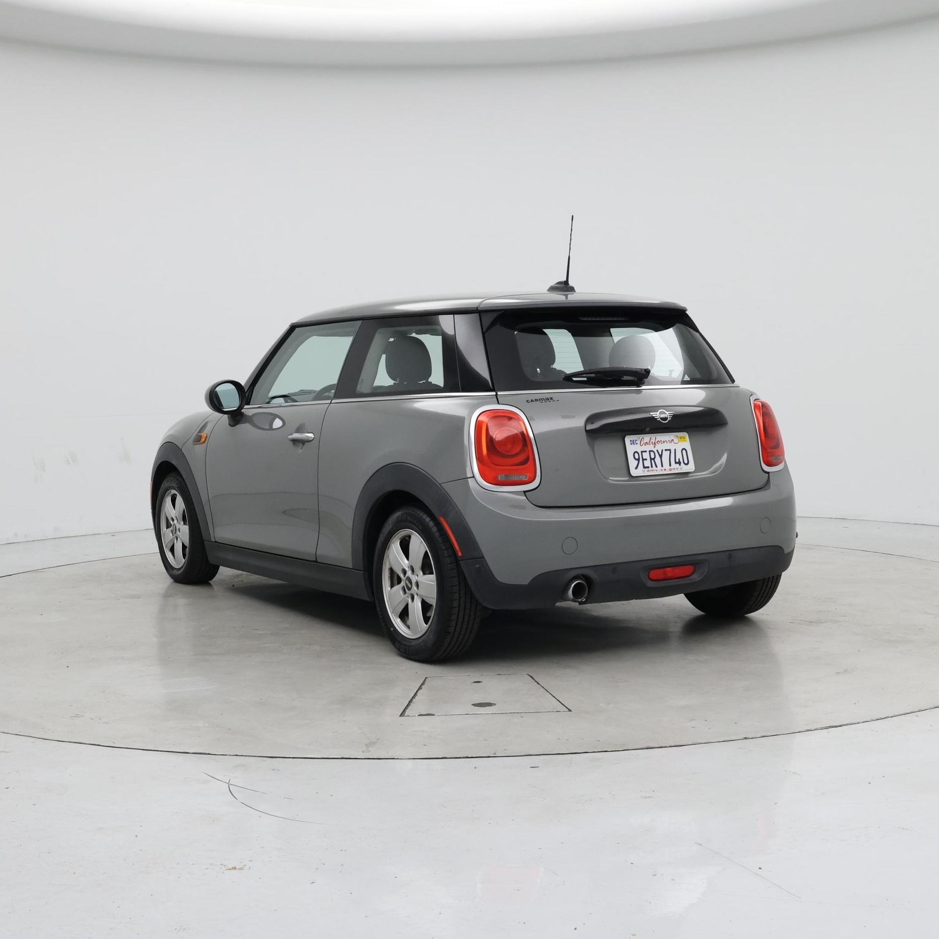 Thumbnail: 2019 MINI Cooper Hardtop - 2
