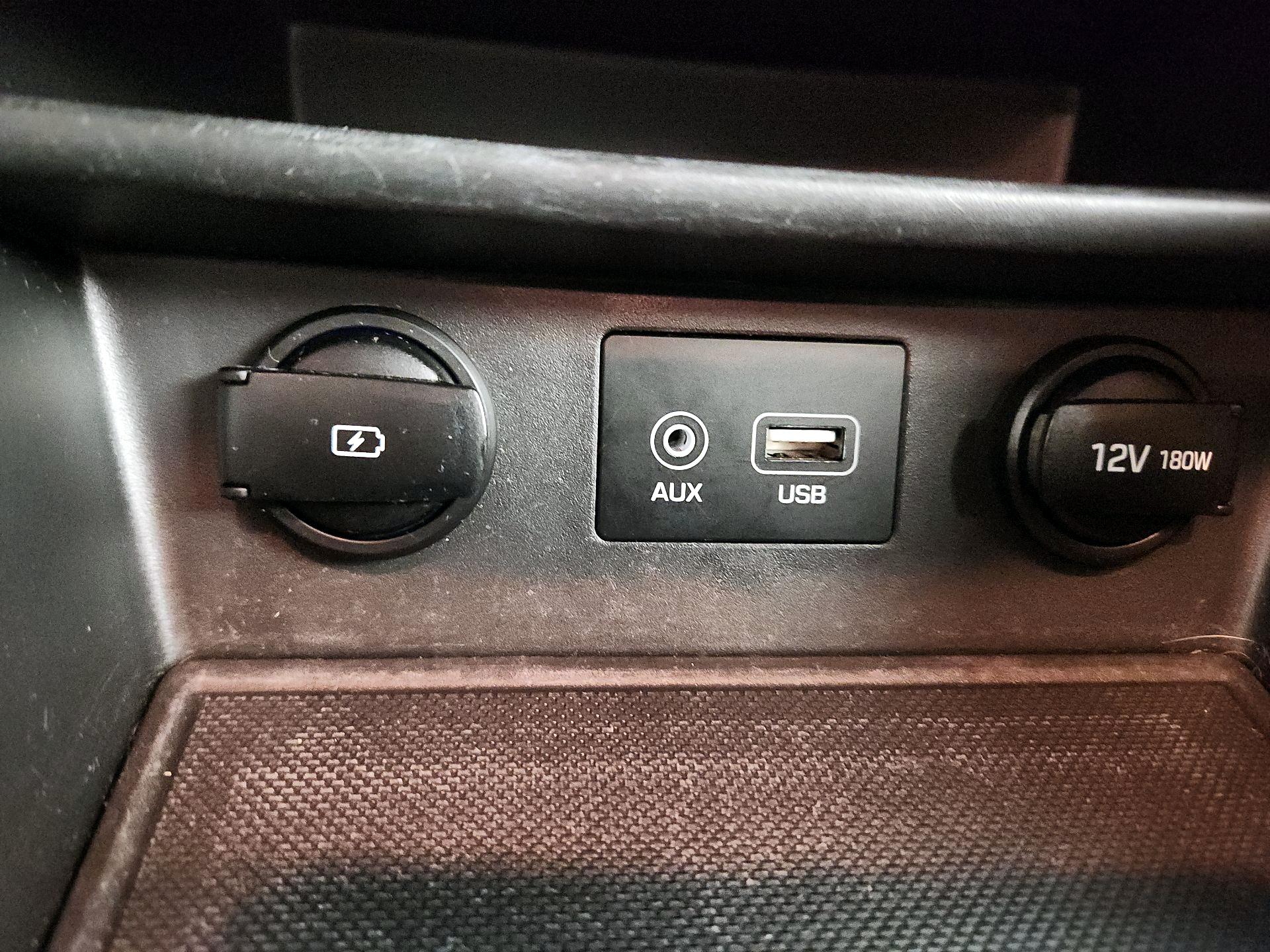 Thumbnail: 2020 Hyundai Kona - 18