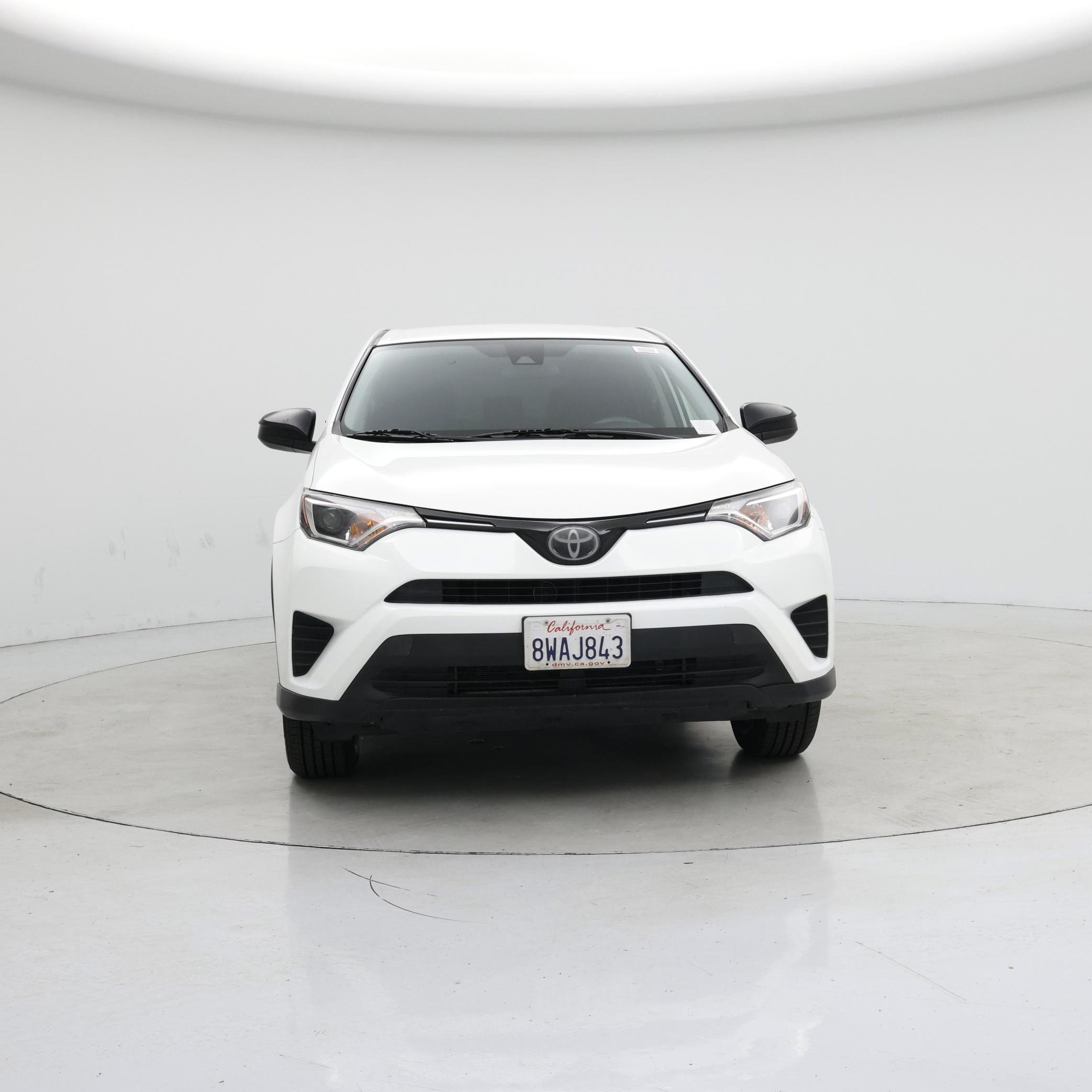 Thumbnail: 2018 Toyota RAV4 - 5