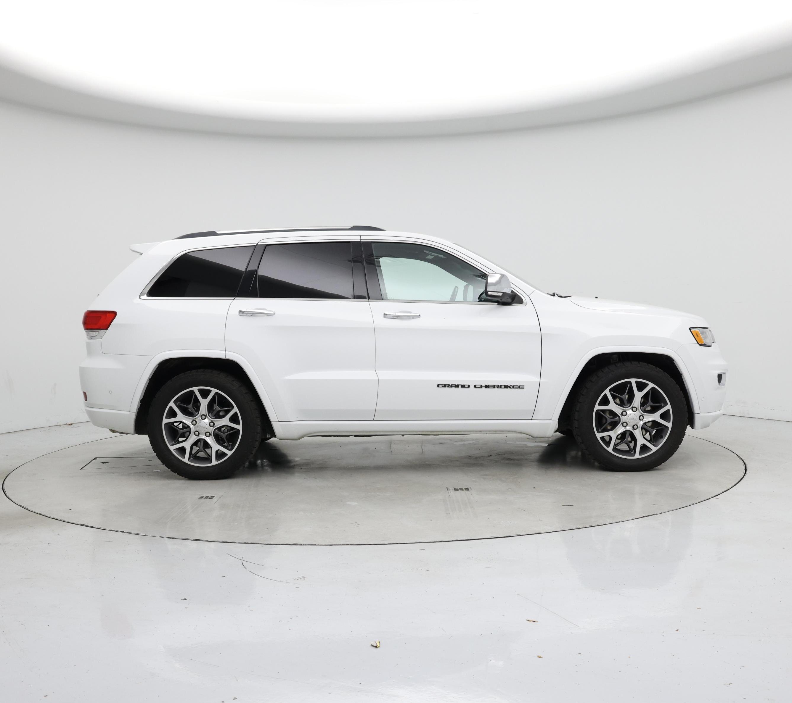 Thumbnail: 2020 Jeep Grand Cherokee - 7