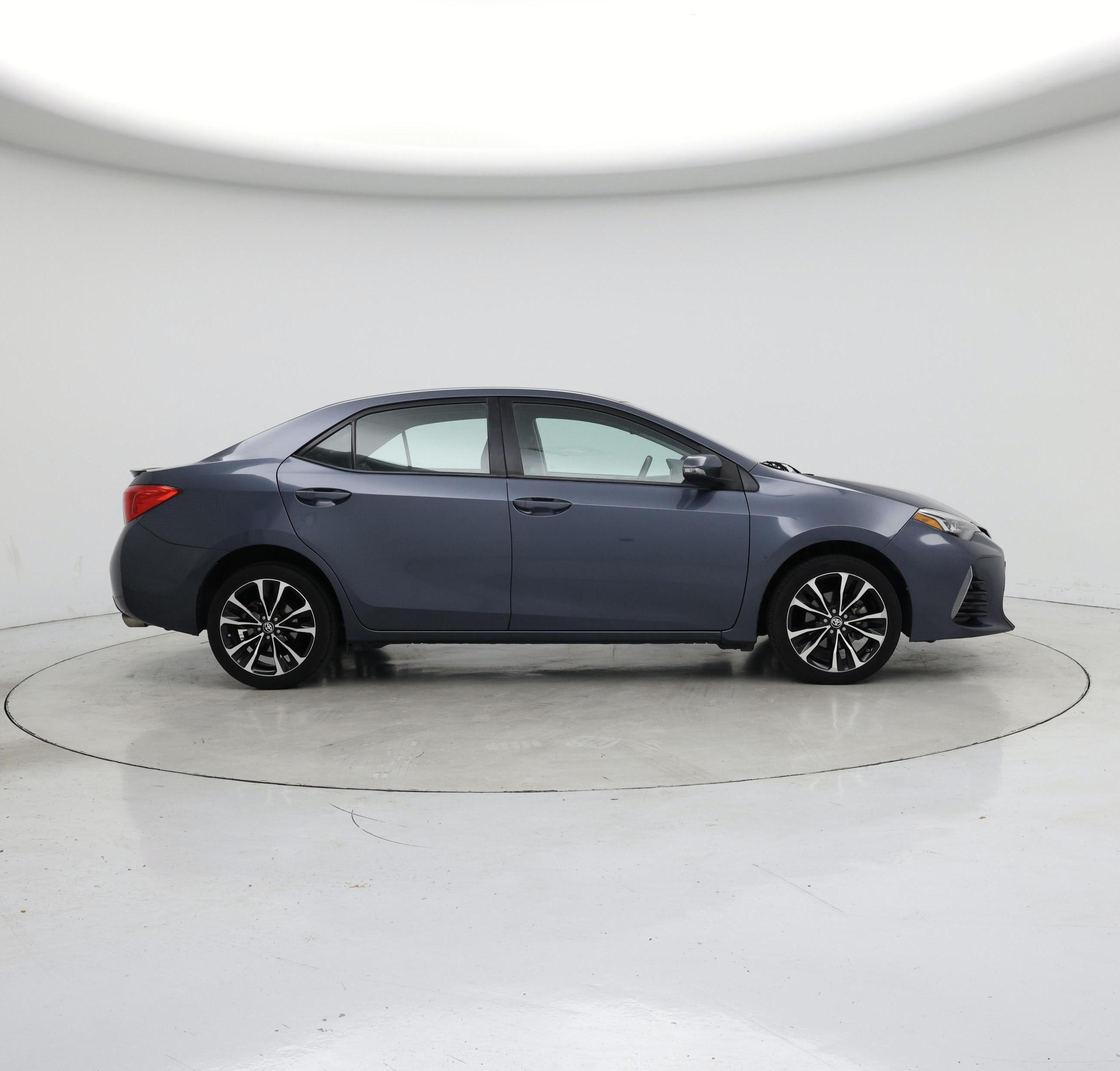 Thumbnail: 2017 Toyota Corolla - 7