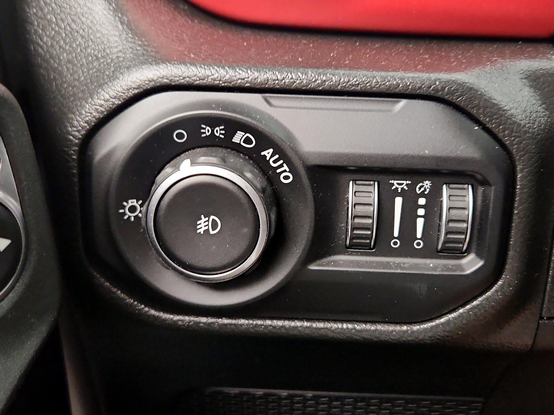 Thumbnail: 2022 Jeep Wrangler - 13